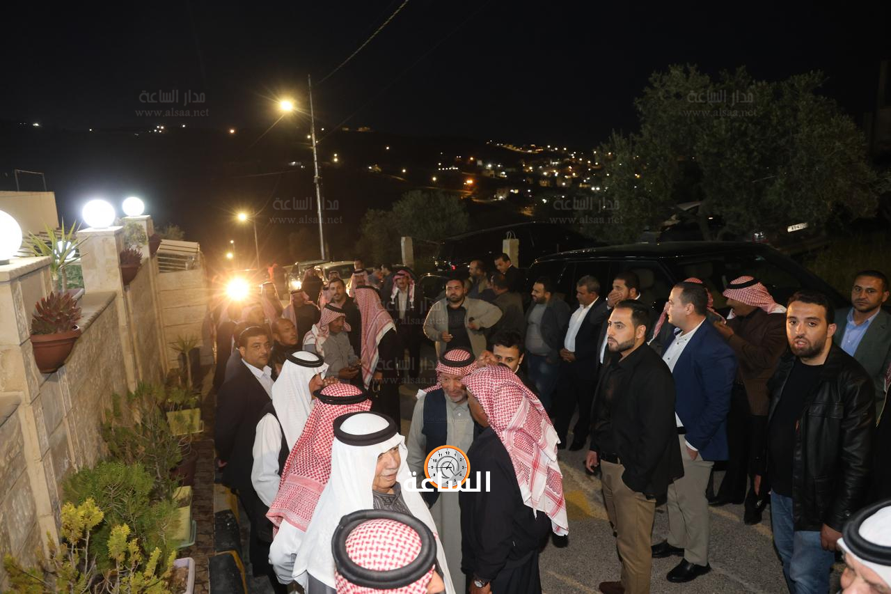 Madar Al-Saa Images 0.5902475980807862