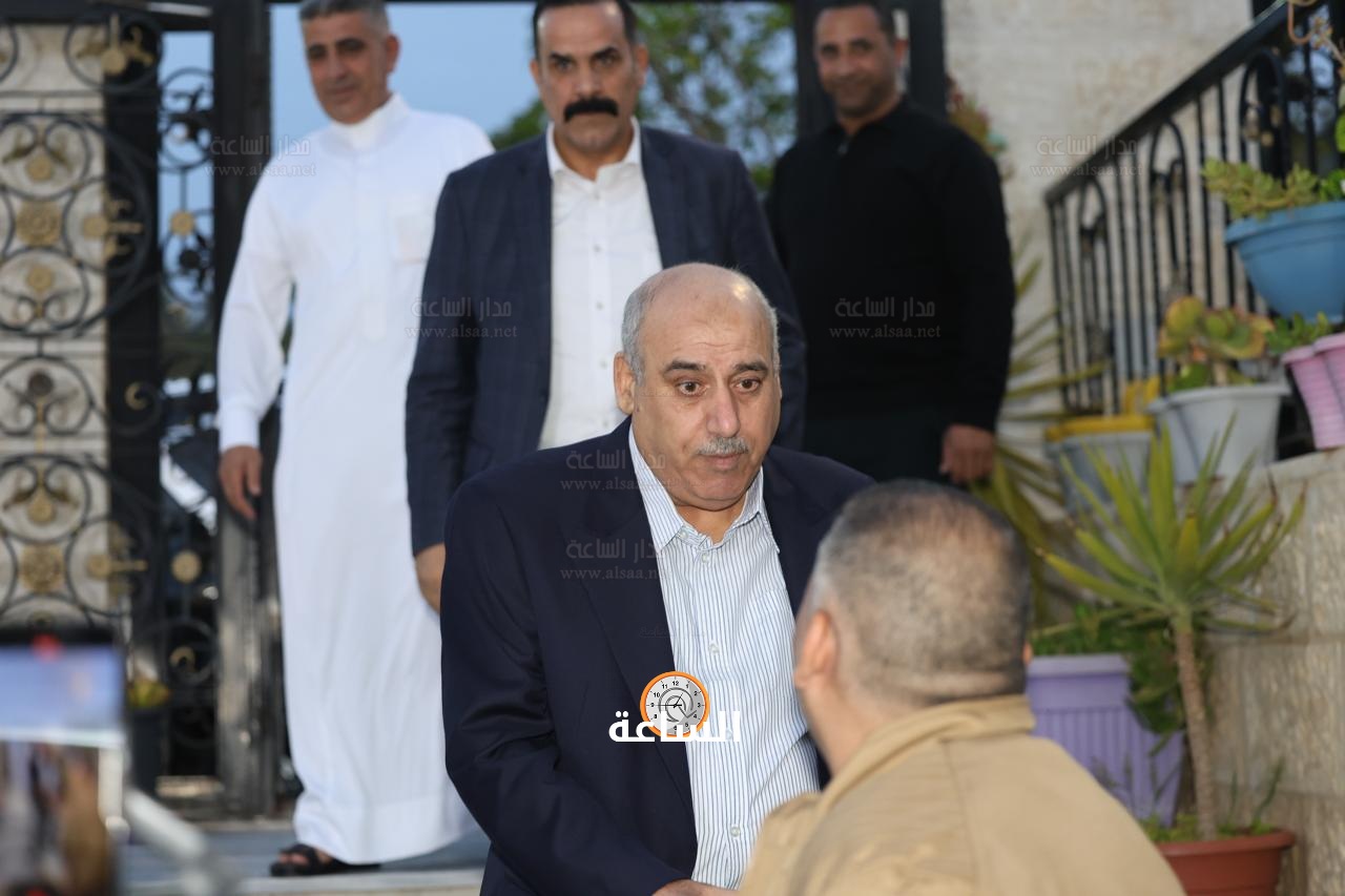 Madar Al-Saa Images 0.26380073545775173