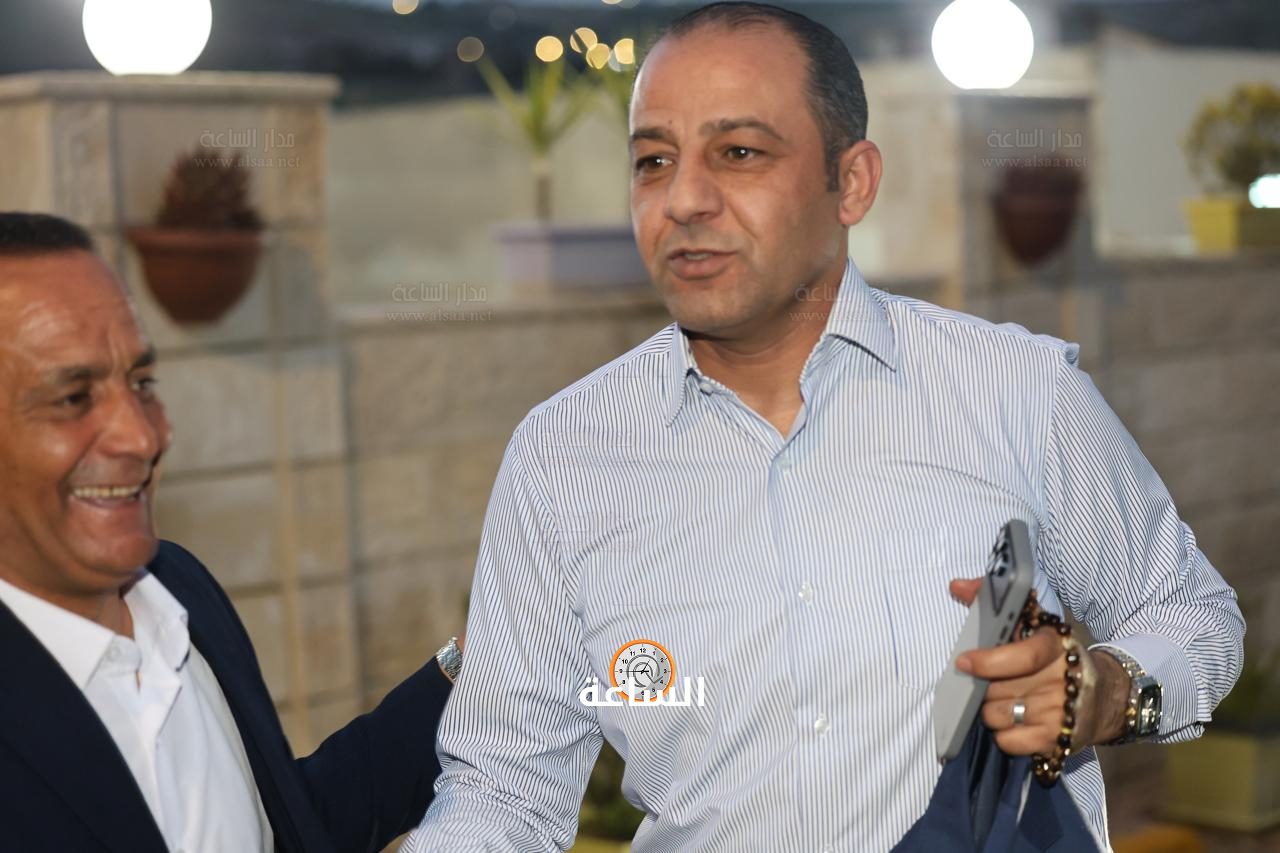 Madar Al-Saa Images 0.5628034167242587