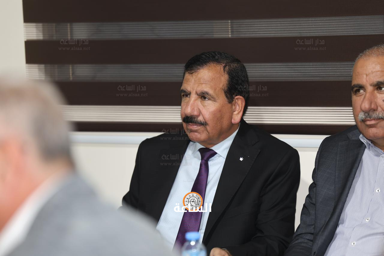 Madar Al-Saa Images 0.712626685015086