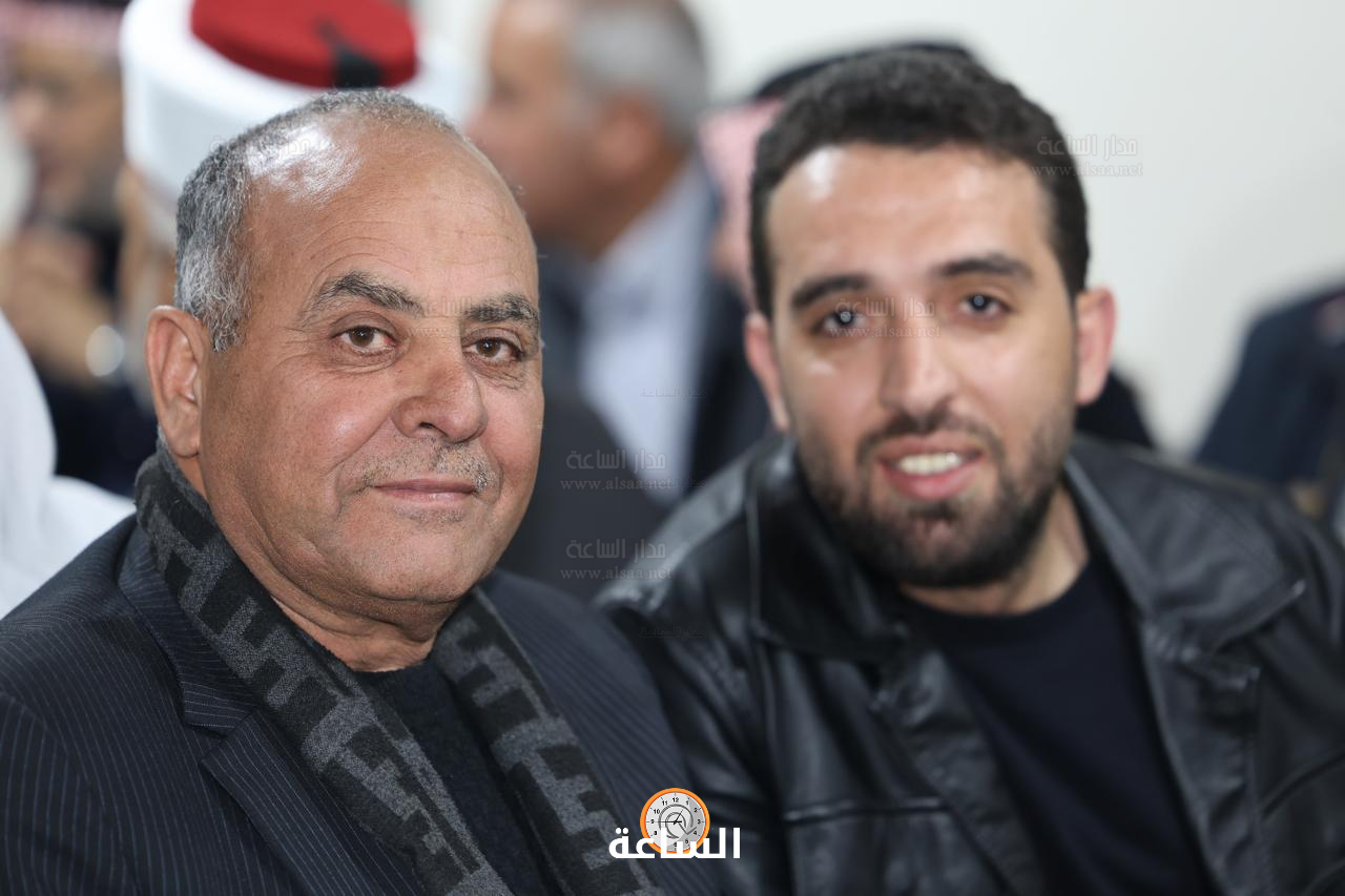 Madar Al-Saa Images 0.43632289211934916