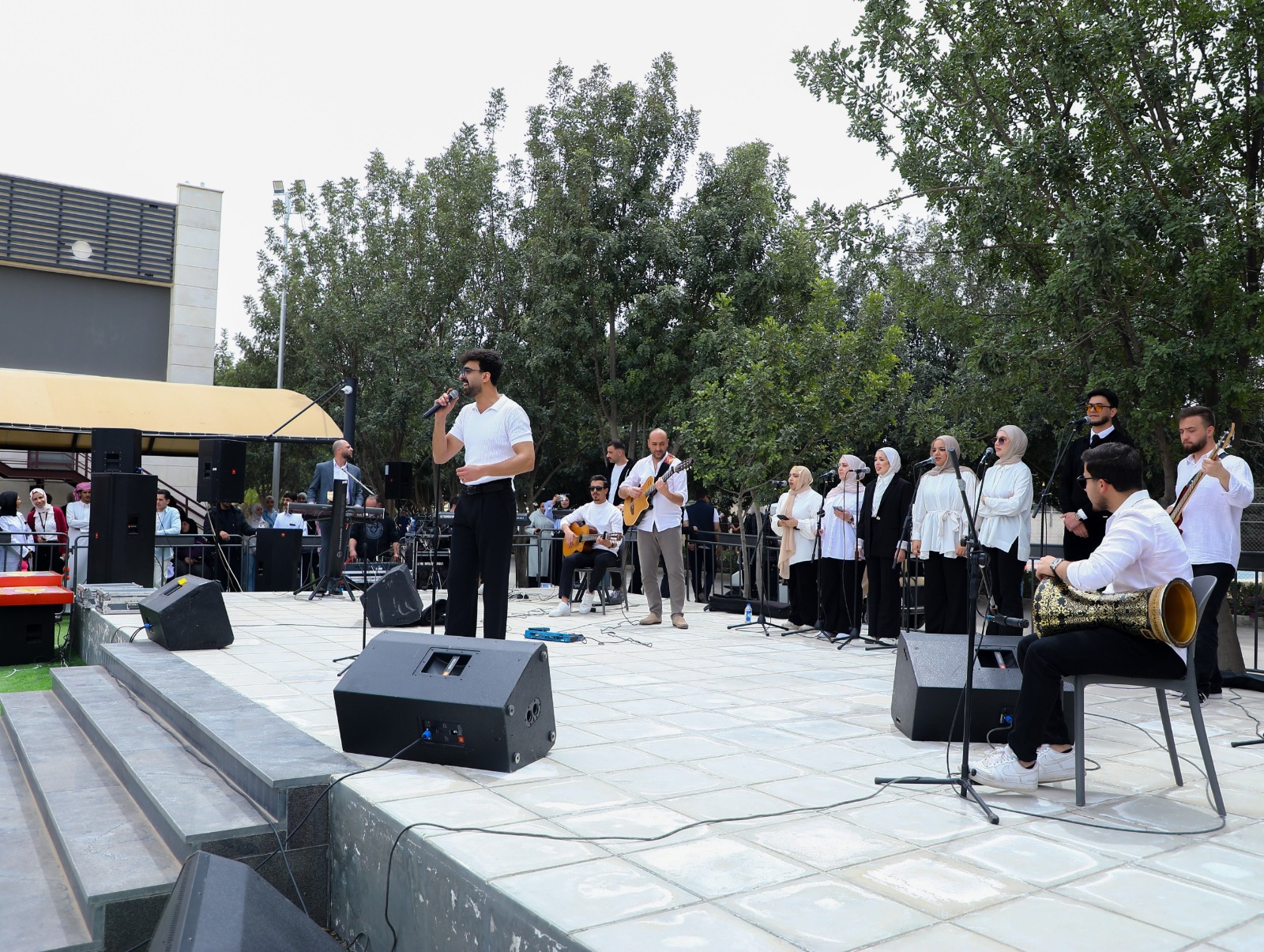 Madar Al-Saa Images 0.8532118767147691