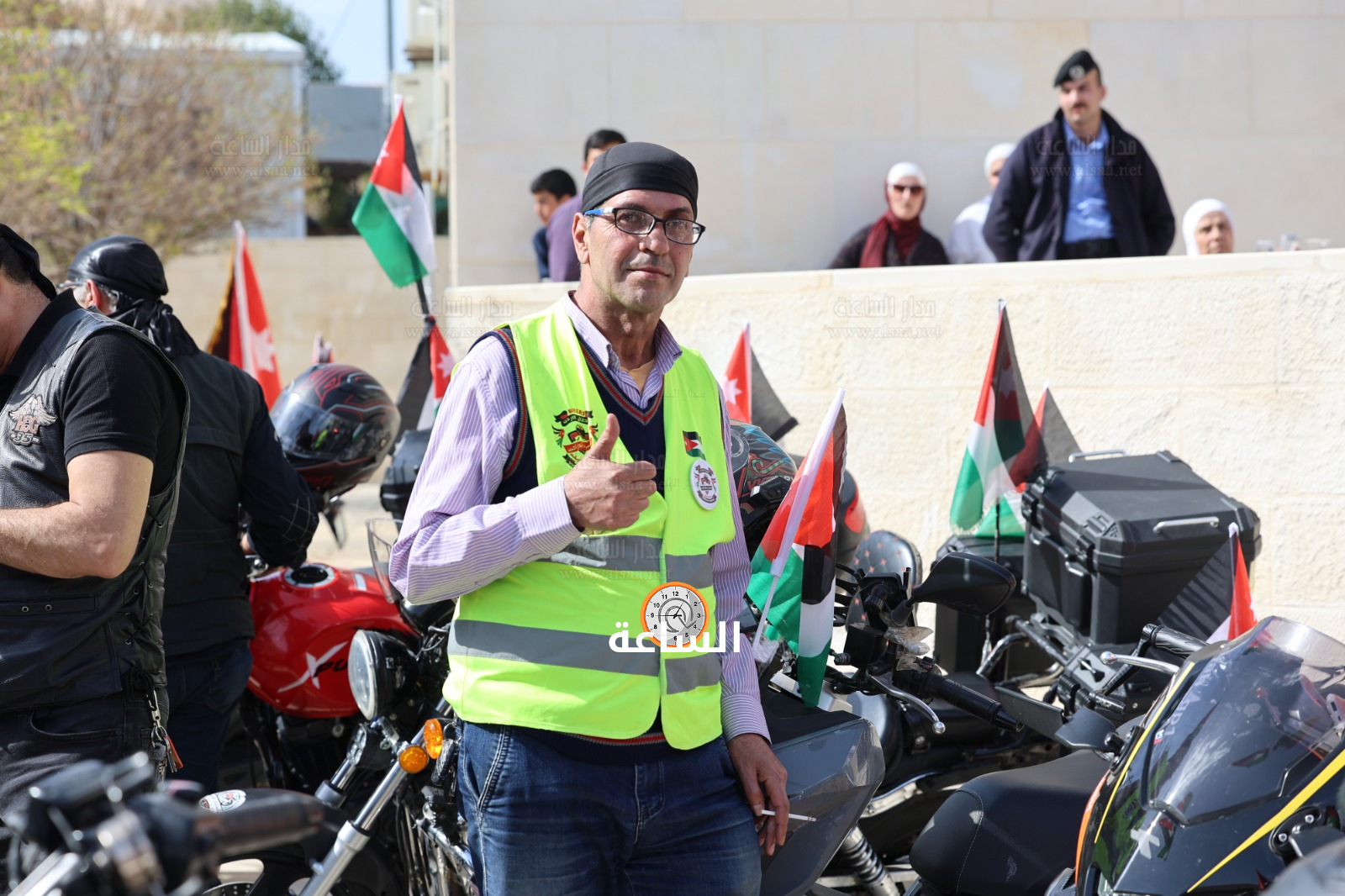 Madar Al-Saa Images 0.0741967759339387