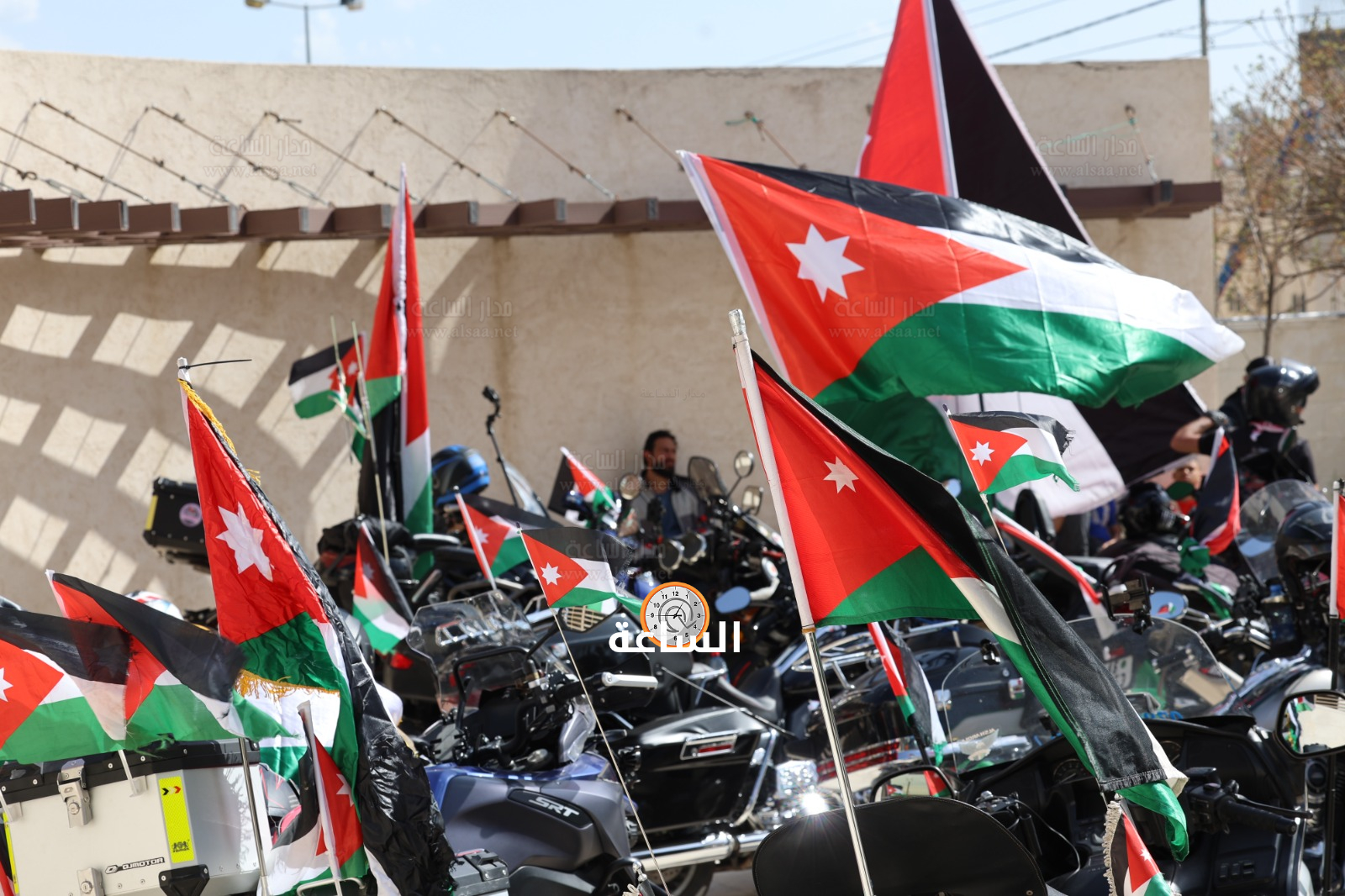 Madar Al-Saa Images 0.942224427201795