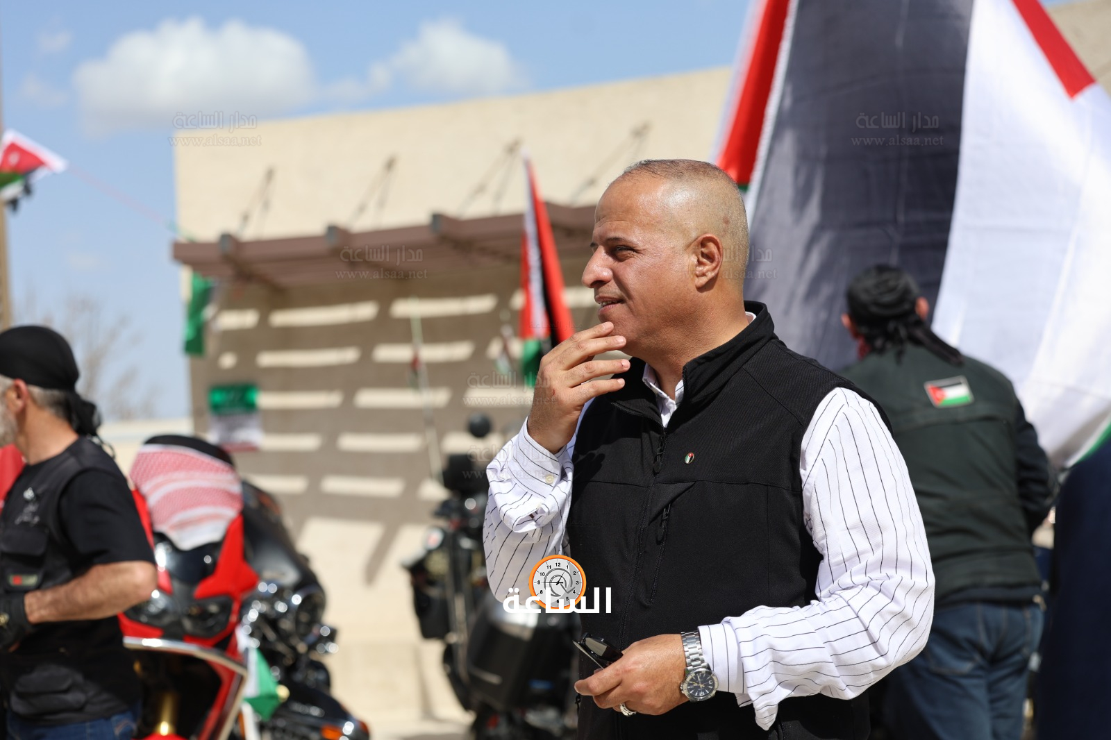 Madar Al-Saa Images 0.00011775804795322031