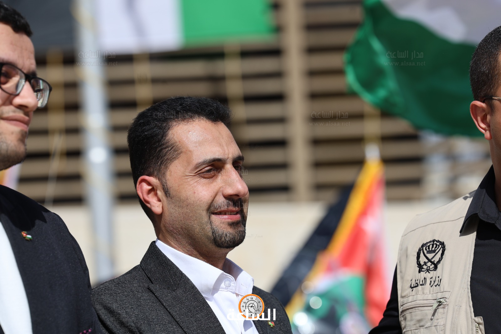 Madar Al-Saa Images 0.16486562203849142