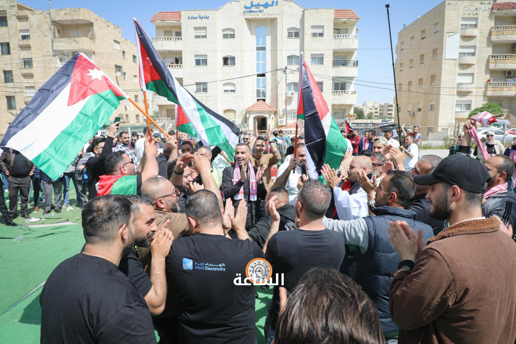 Madar Al-Saa Images 0.22683154587544585