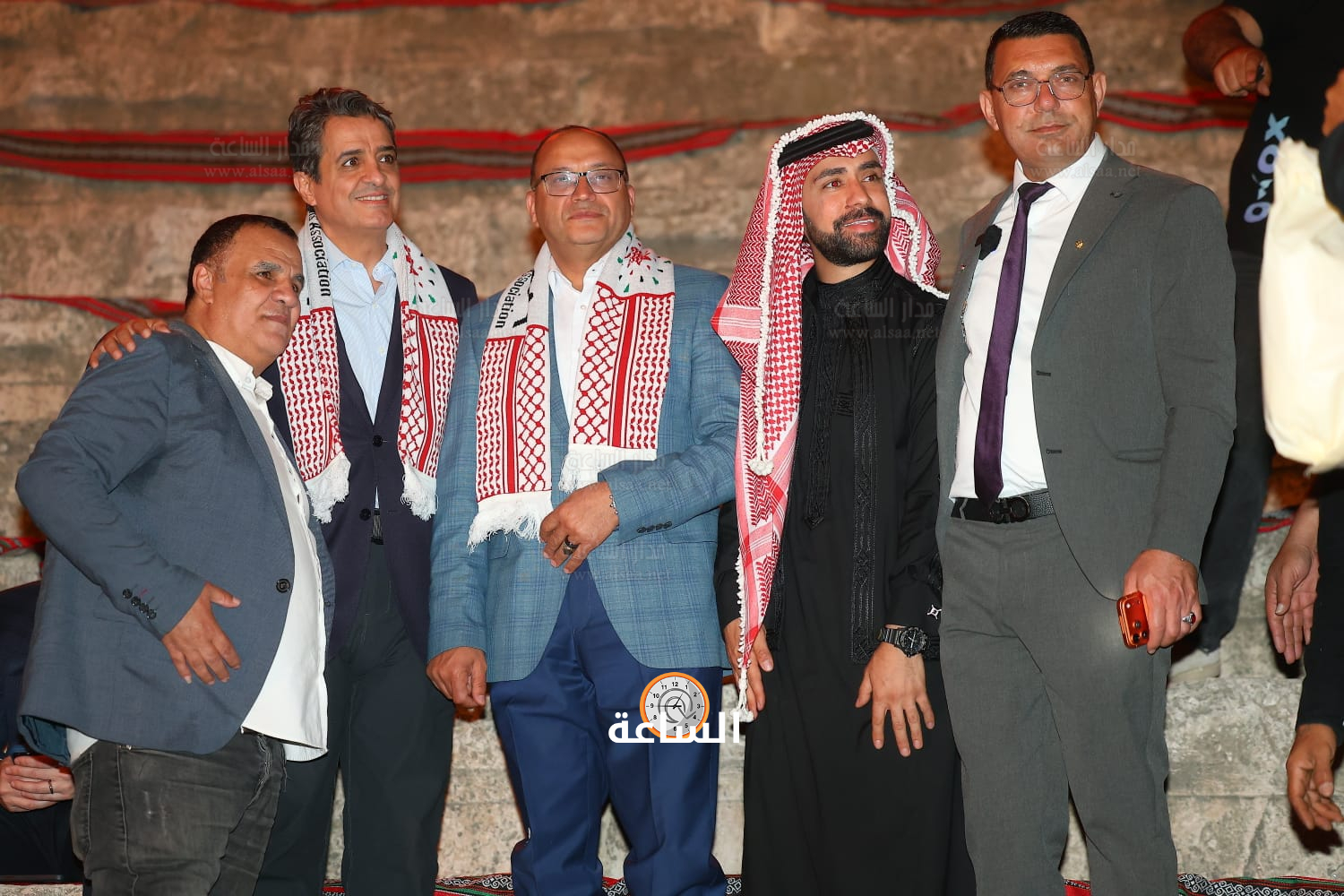 Madar Al-Saa Images 0.25632627150927456