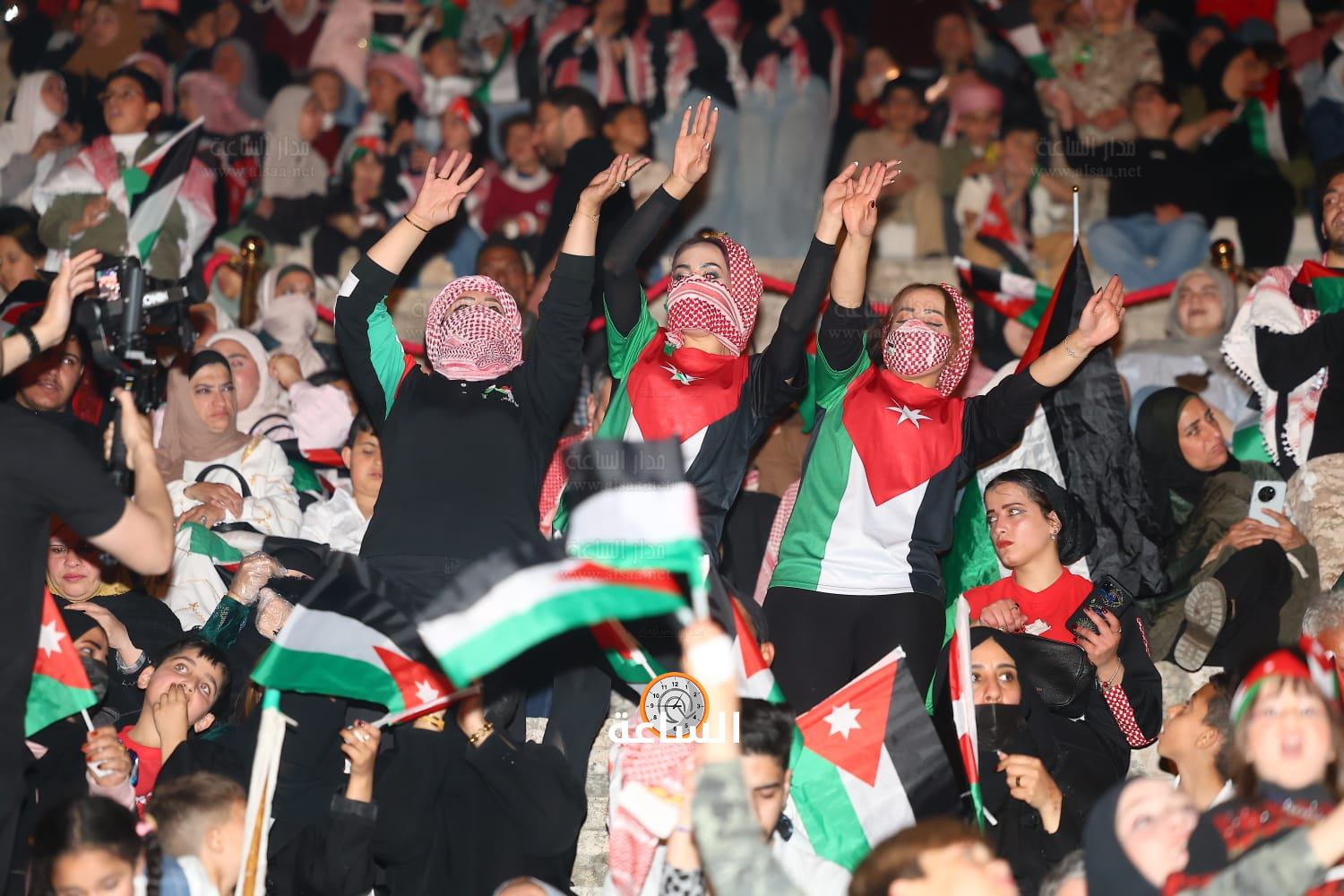 Madar Al-Saa Images 0.2801322300682939