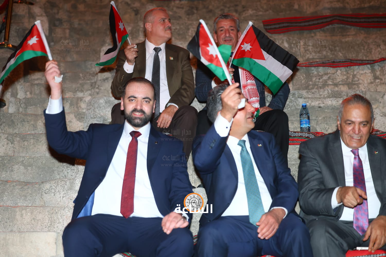 Madar Al-Saa Images 0.5339809012338507