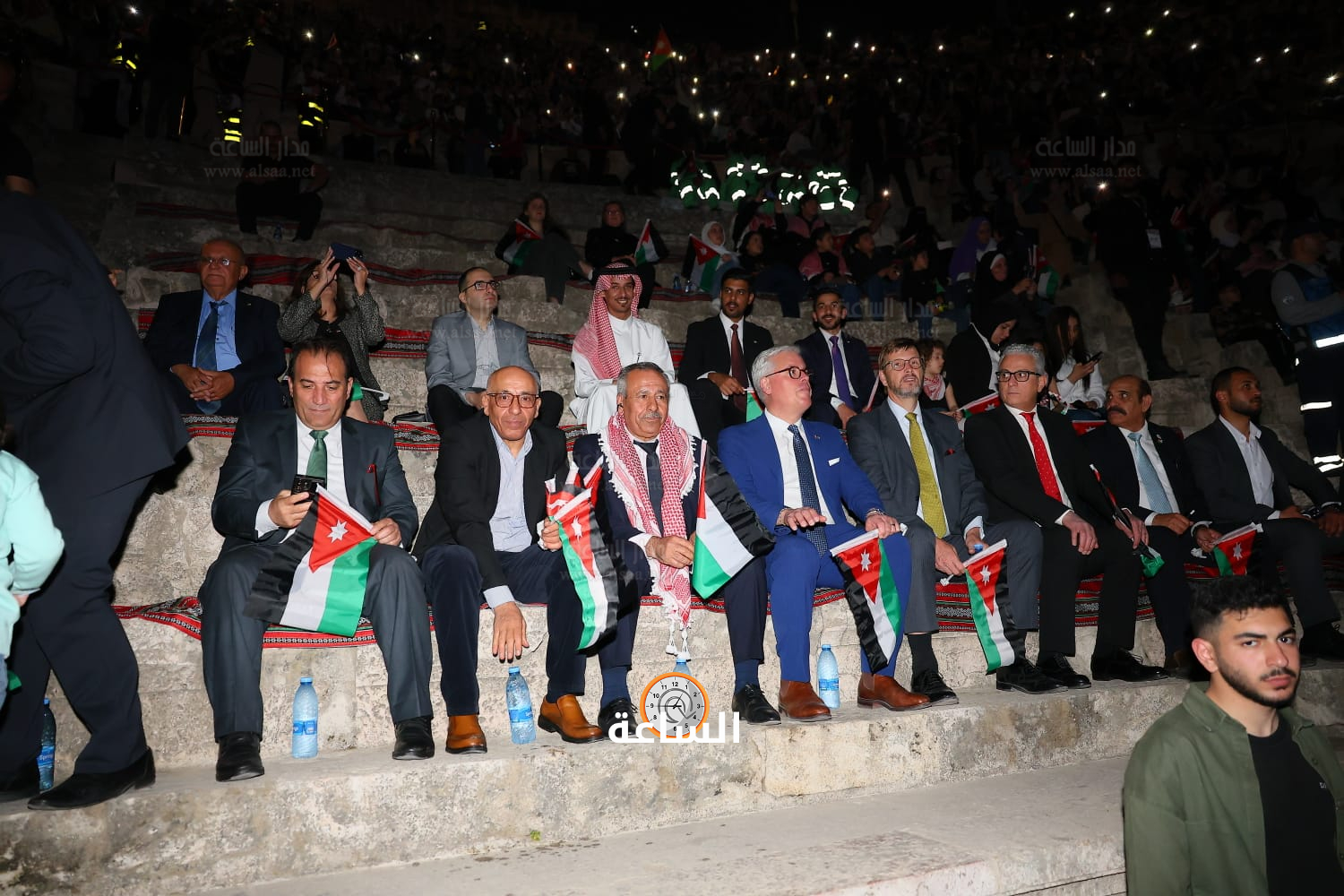 Madar Al-Saa Images 0.7378910875157295