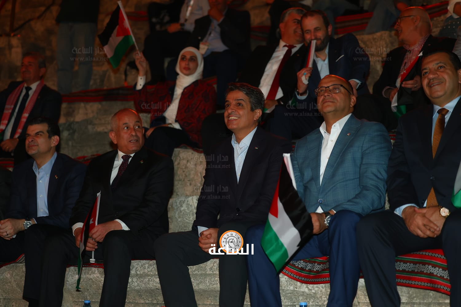 Madar Al-Saa Images 0.9256824962989364