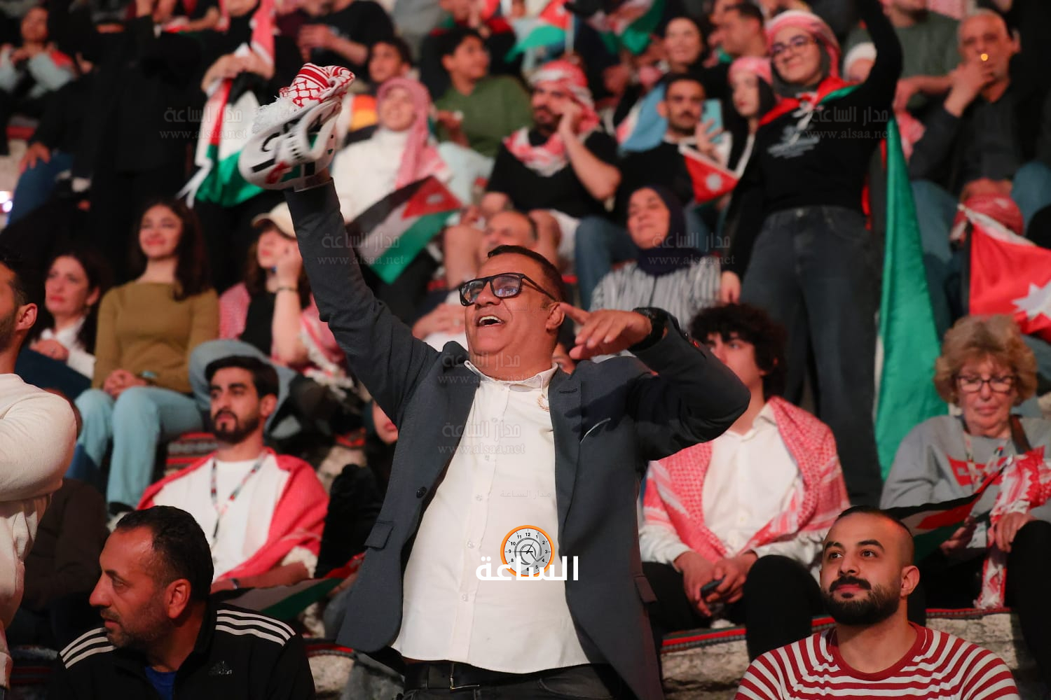 Madar Al-Saa Images 0.6388436217409728