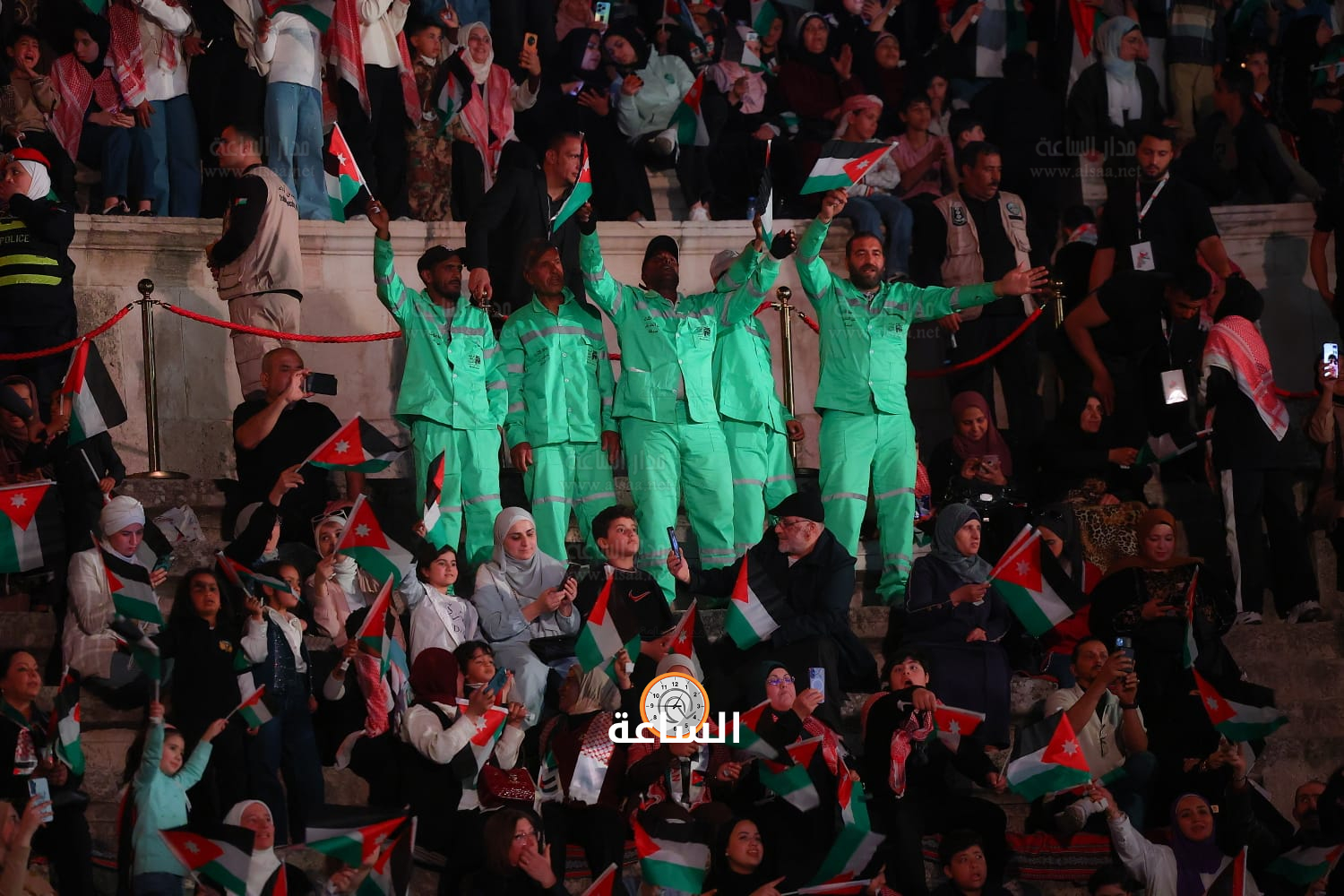 Madar Al-Saa Images 0.00748204219978732