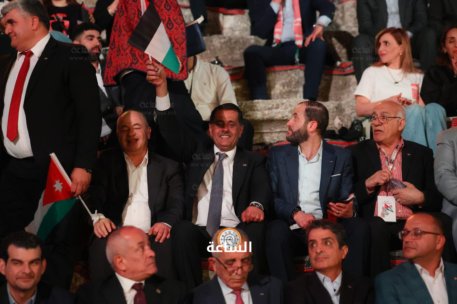 Madar Al-Saa Images 0.14466939225372388