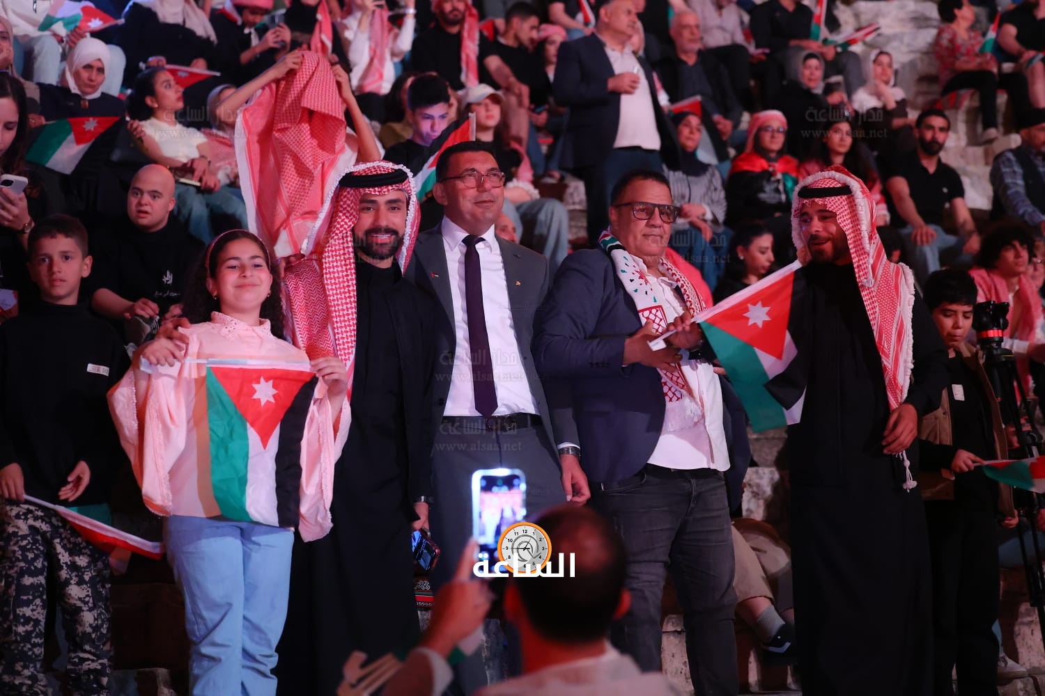 Madar Al-Saa Images 0.7480905409715654