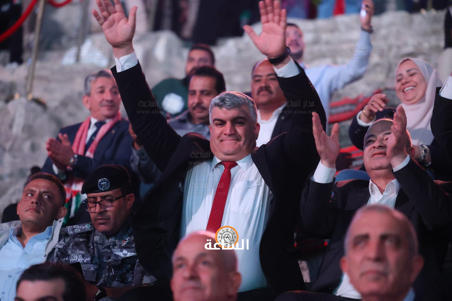 Madar Al-Saa Images 0.9730762403464033