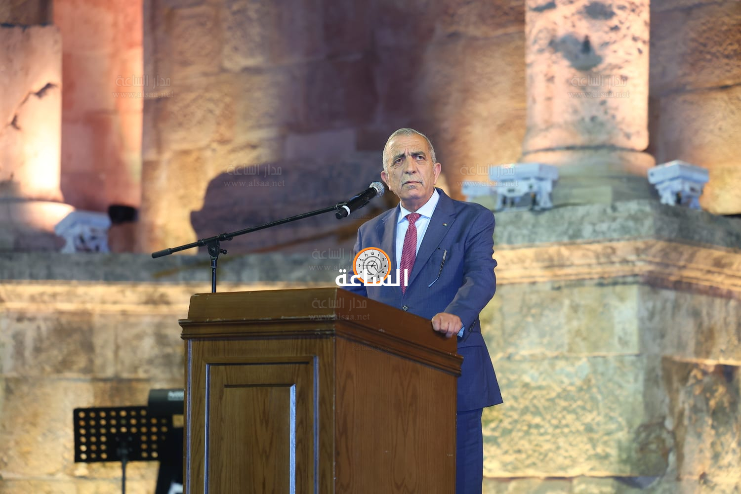 

وزير الثقافة مصطفى الرواشدة

