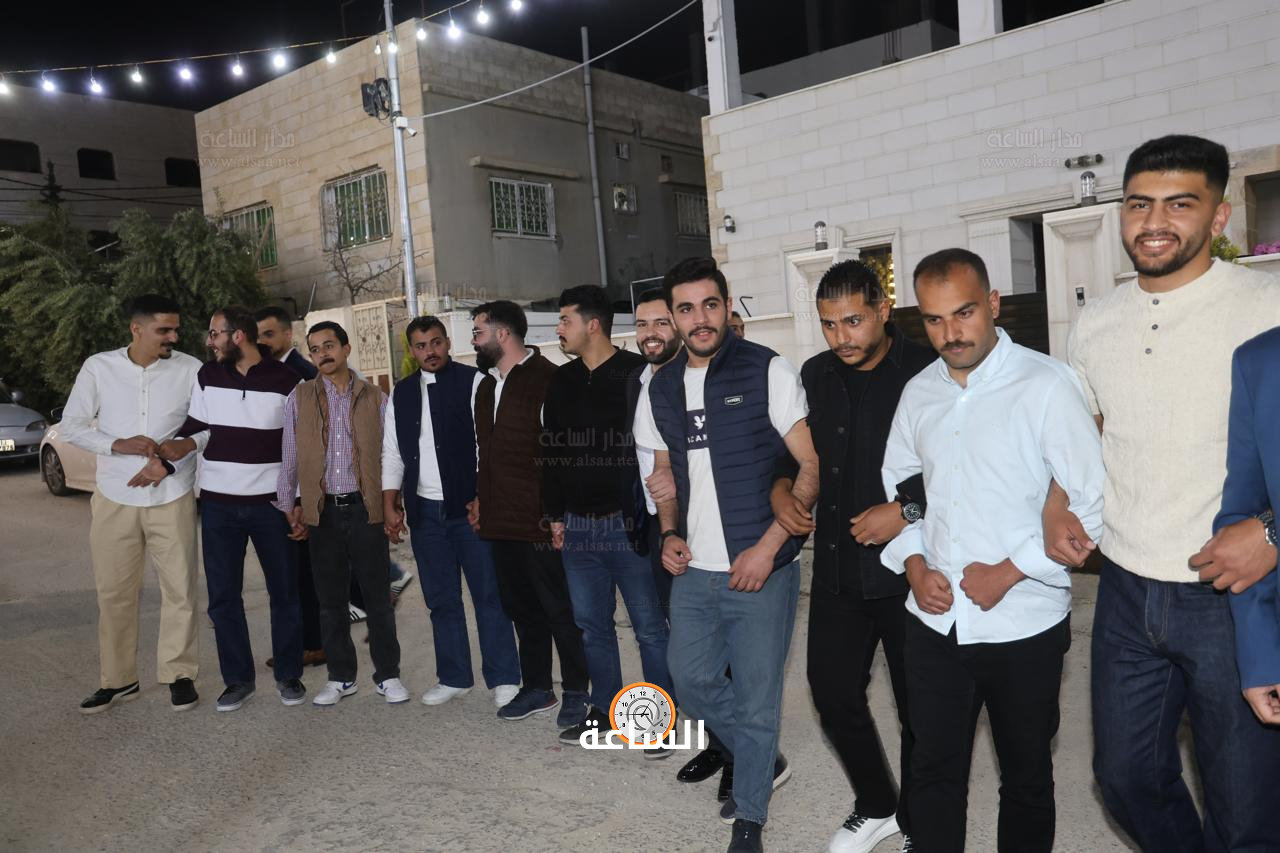 Madar Al-Saa Images 0.6789060324142865