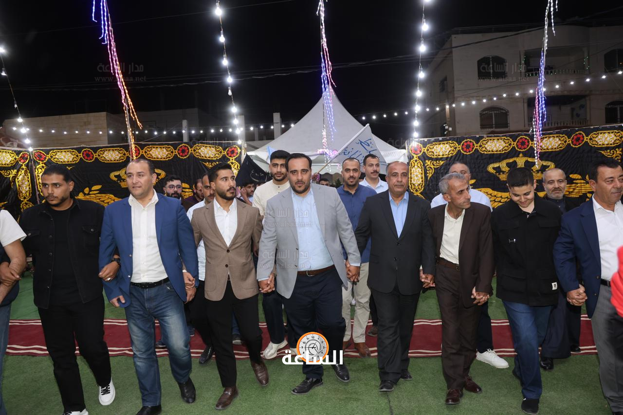 Madar Al-Saa Images 0.8788151162195051