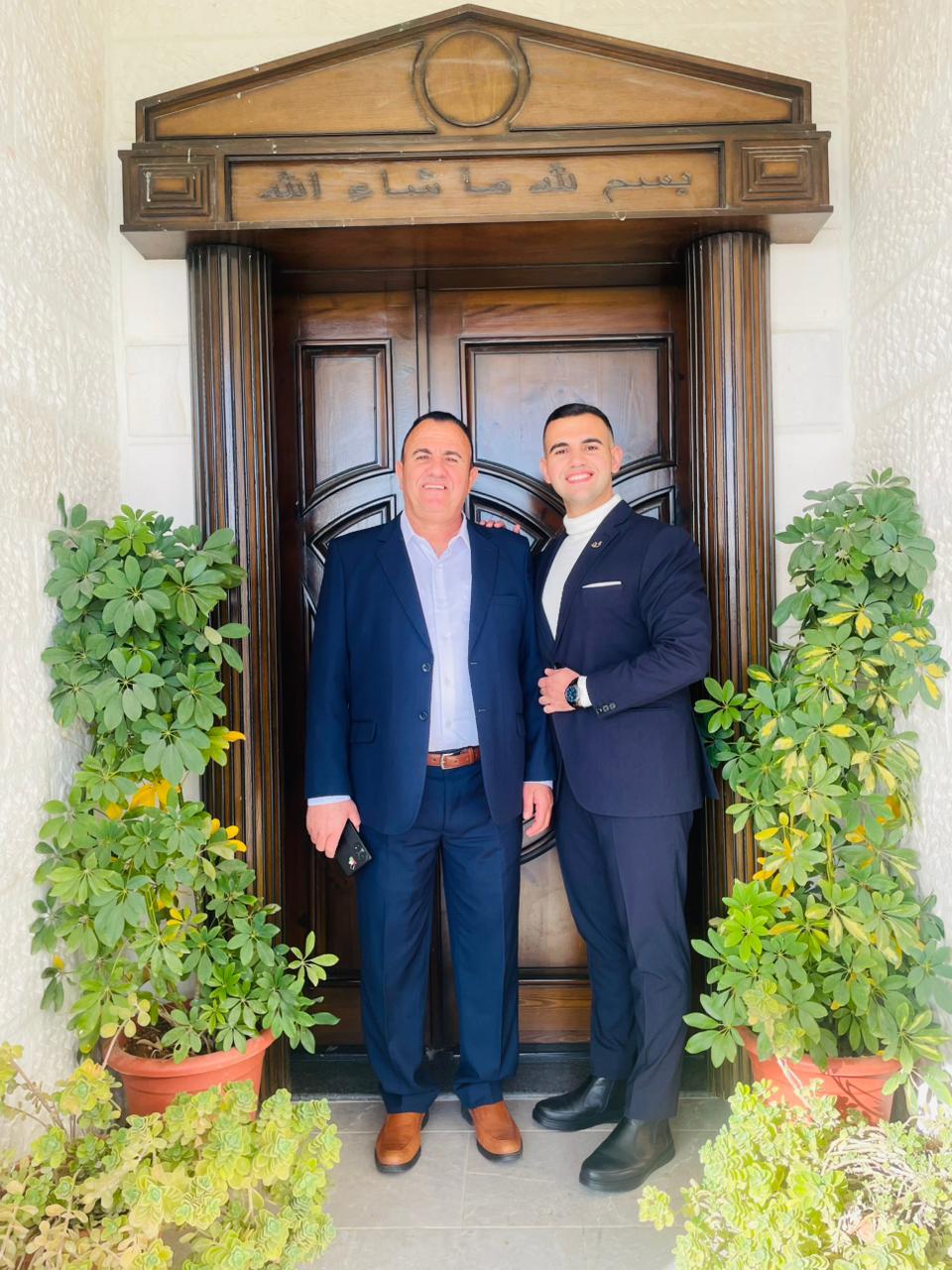 Madar Al-Saa Images 0.9920468211844966
