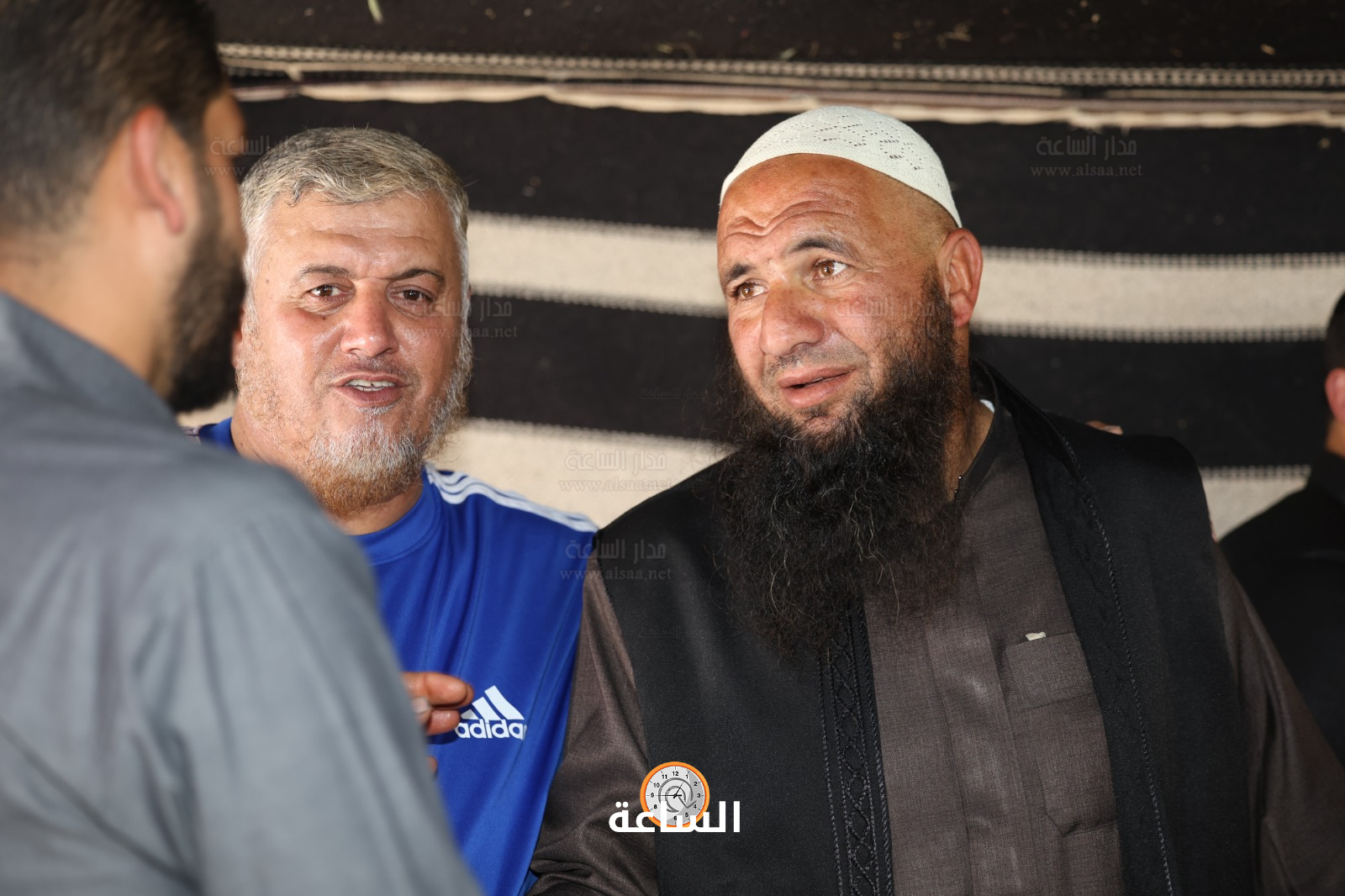 Madar Al-Saa Images 0.3367564818130485