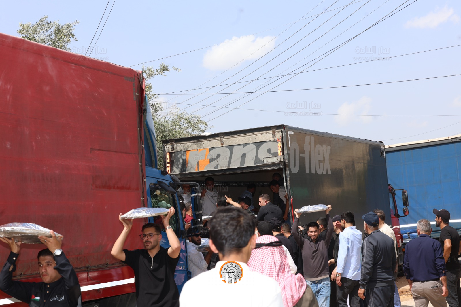 Madar Al-Saa Images 0.4329100577583419