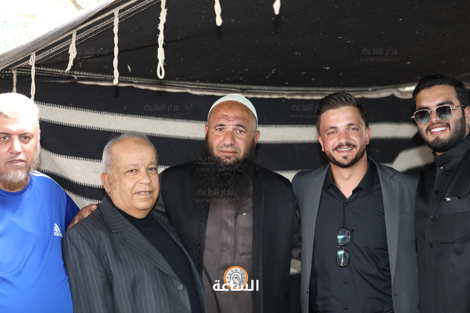 Madar Al-Saa Images 0.7097223471558777