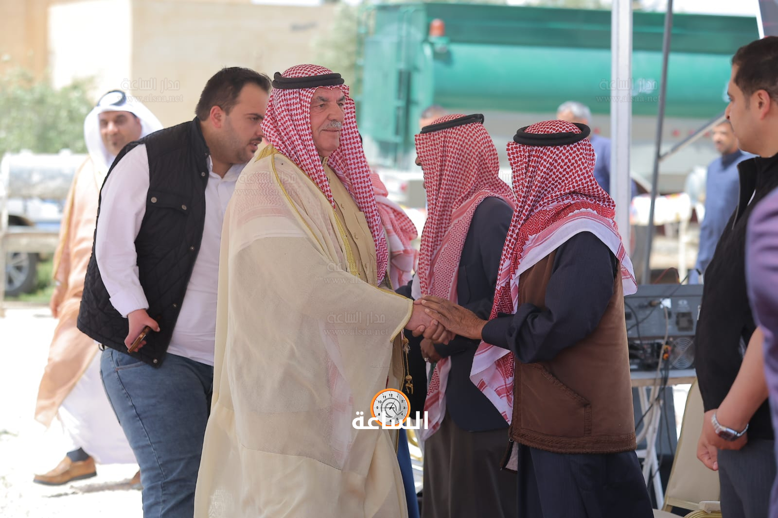 Madar Al-Saa Images 0.25458584009244456