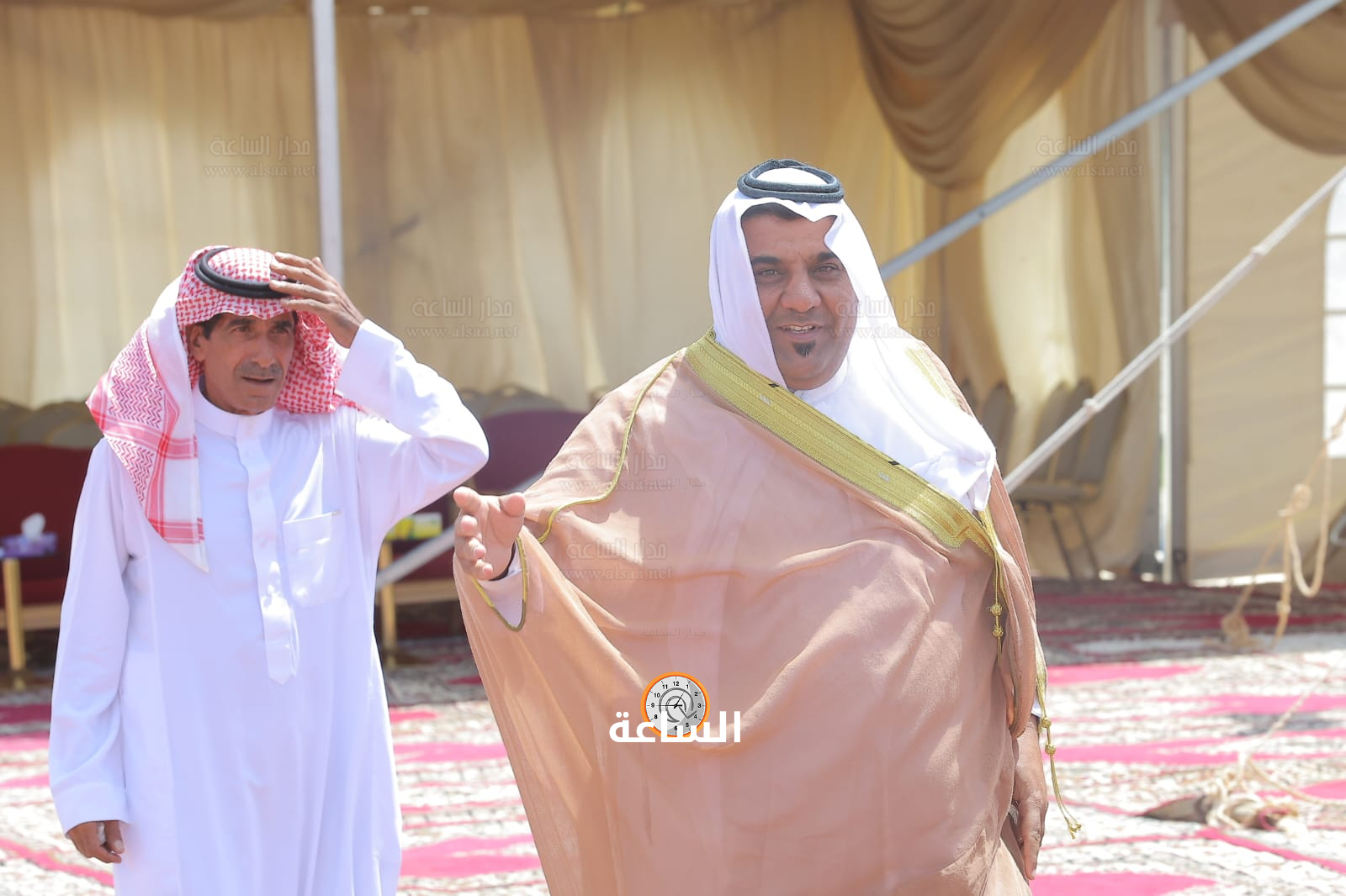 Madar Al-Saa Images 0.7937987868993258