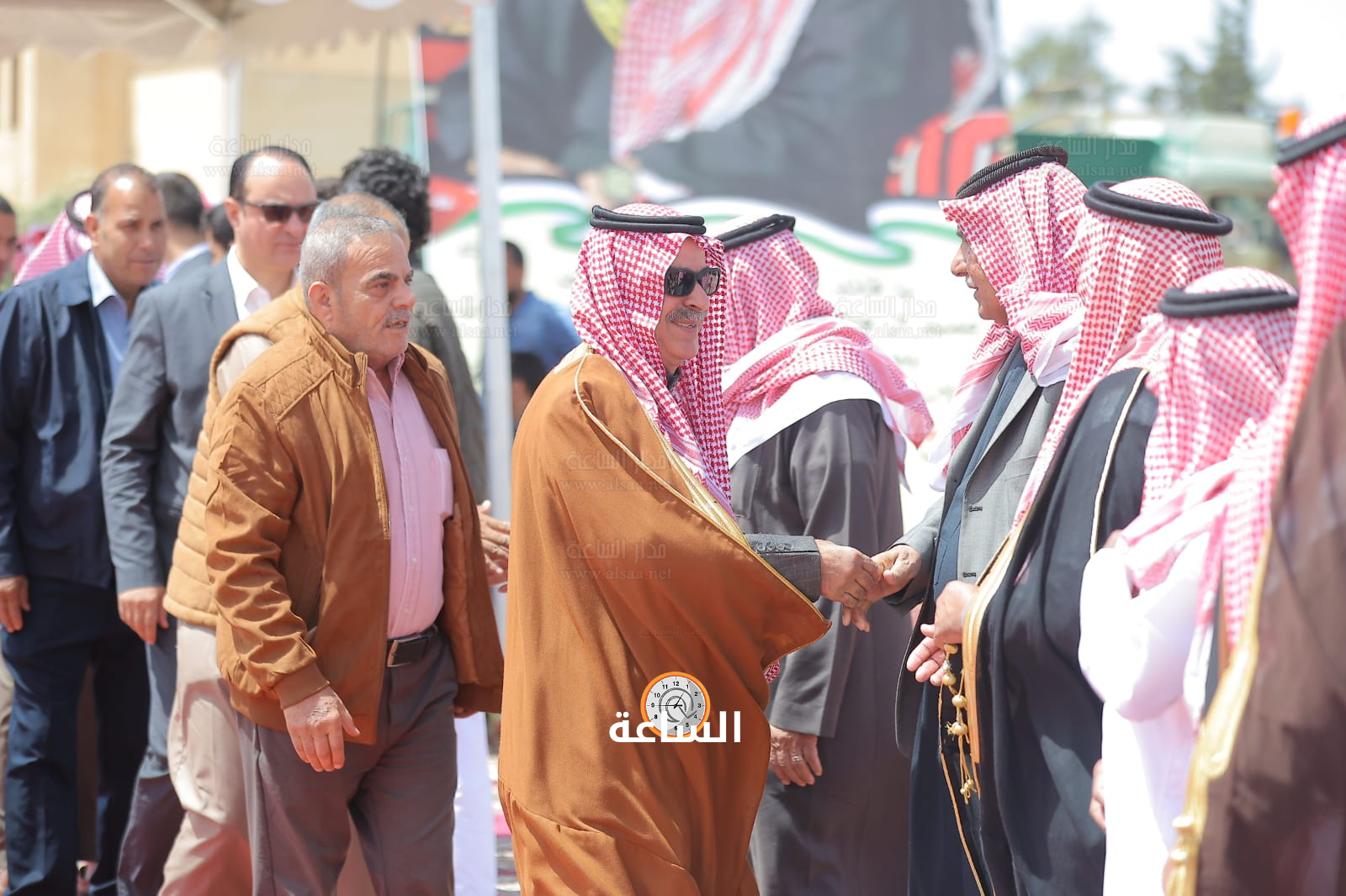 Madar Al-Saa Images 0.15751361995980417