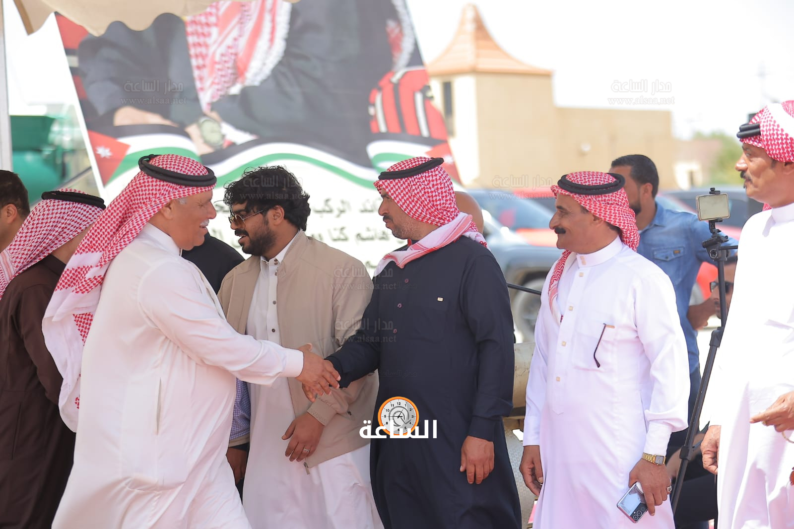 Madar Al-Saa Images 0.8536964003409381