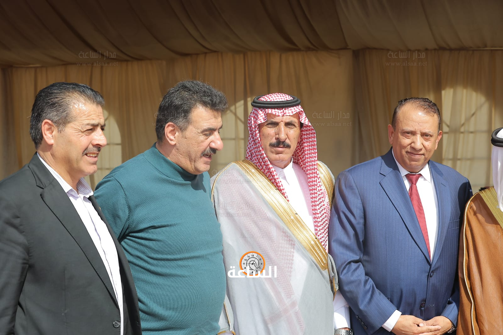 Madar Al-Saa Images 0.35085063895556823