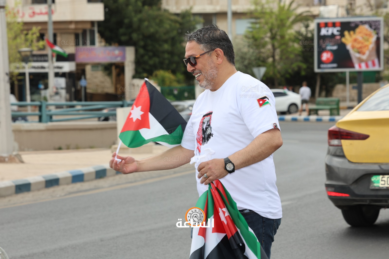 Madar Al-Saa Images 0.12860784475494125