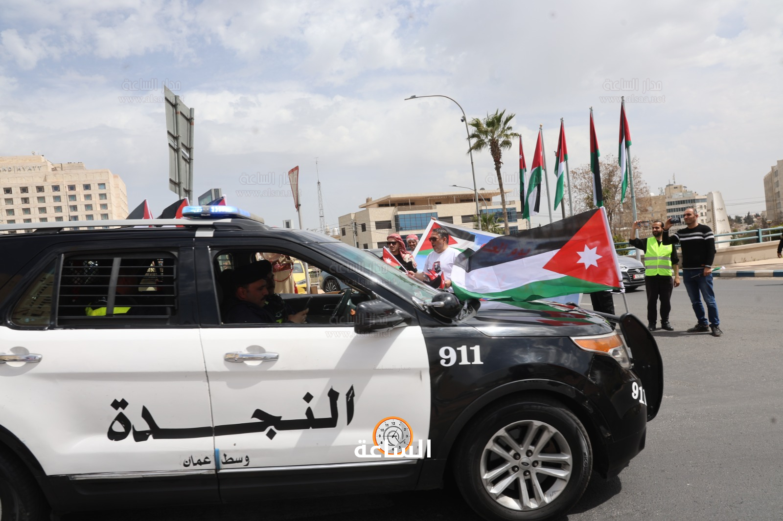 Madar Al-Saa Images 0.8140363797013623