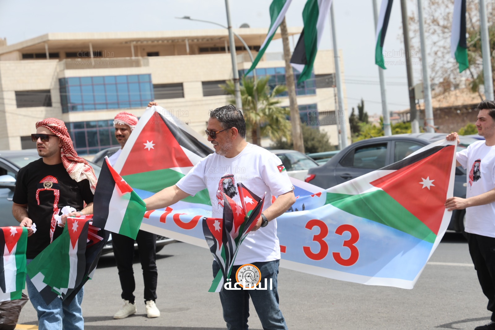 Madar Al-Saa Images 0.17587617691930912