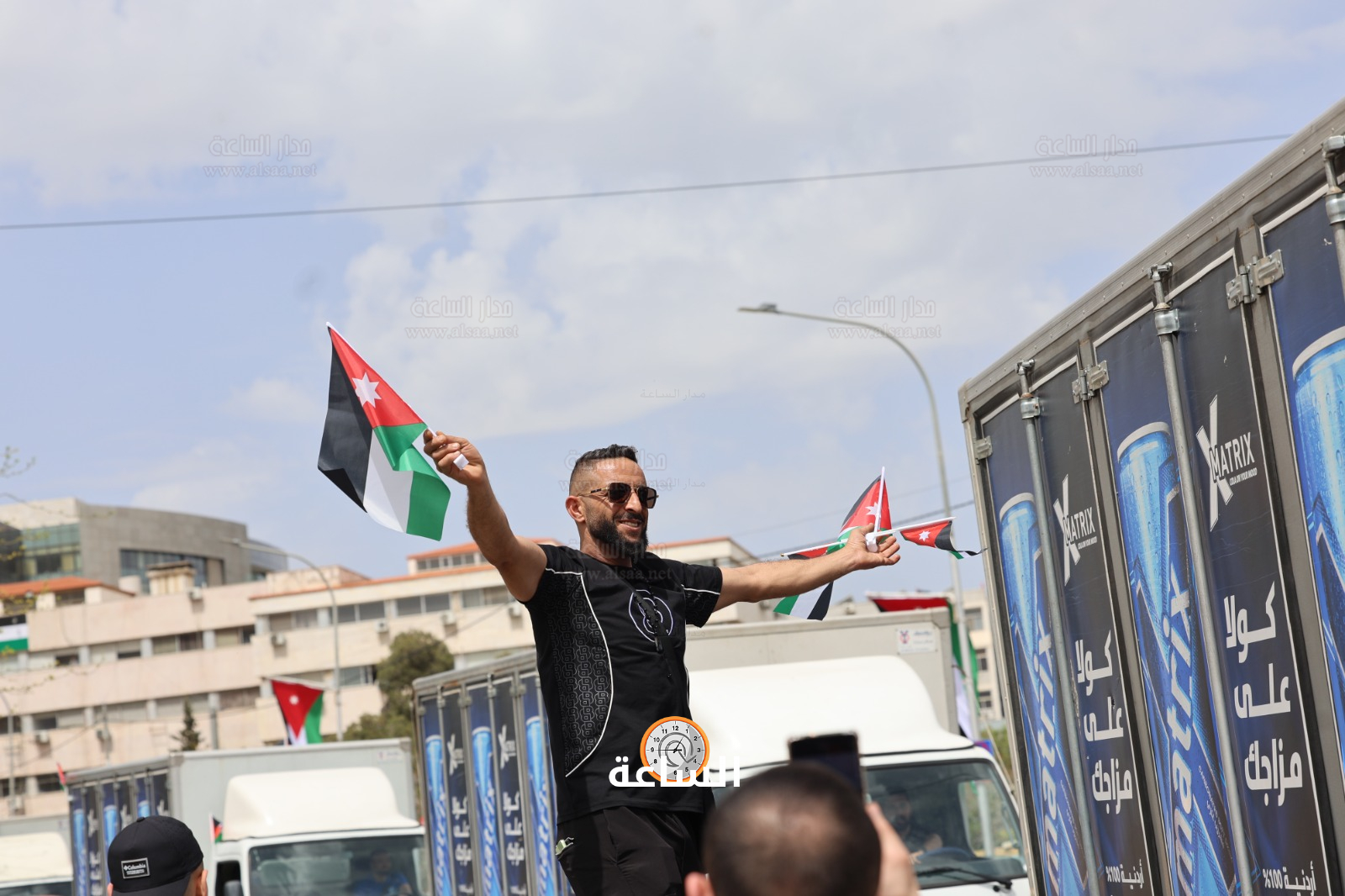 Madar Al-Saa Images 0.4566068343247559