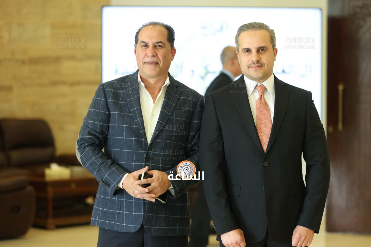 Madar Al-Saa Images 0.5603638385177107