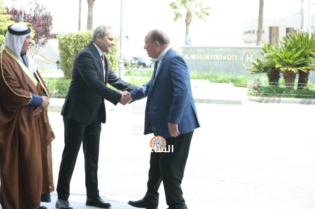 Madar Al-Saa Images 0.39073032358637183