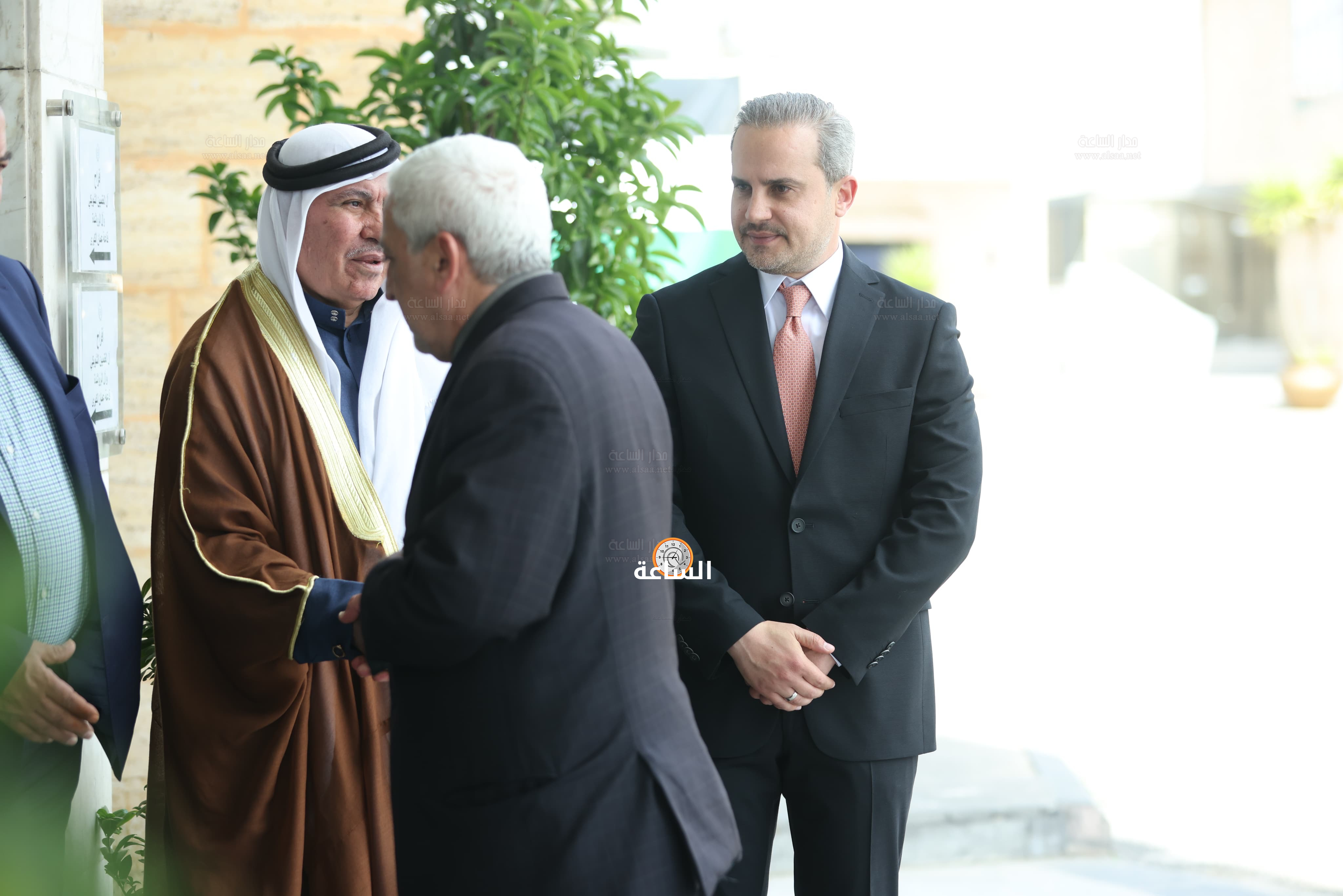 Madar Al-Saa Images 0.09119562640856649