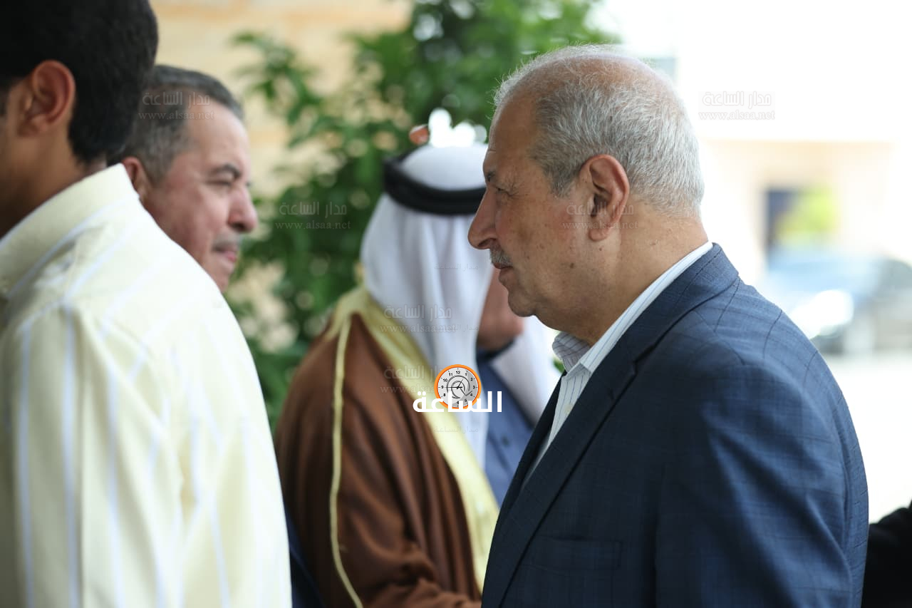 Madar Al-Saa Images 0.03155966338421612