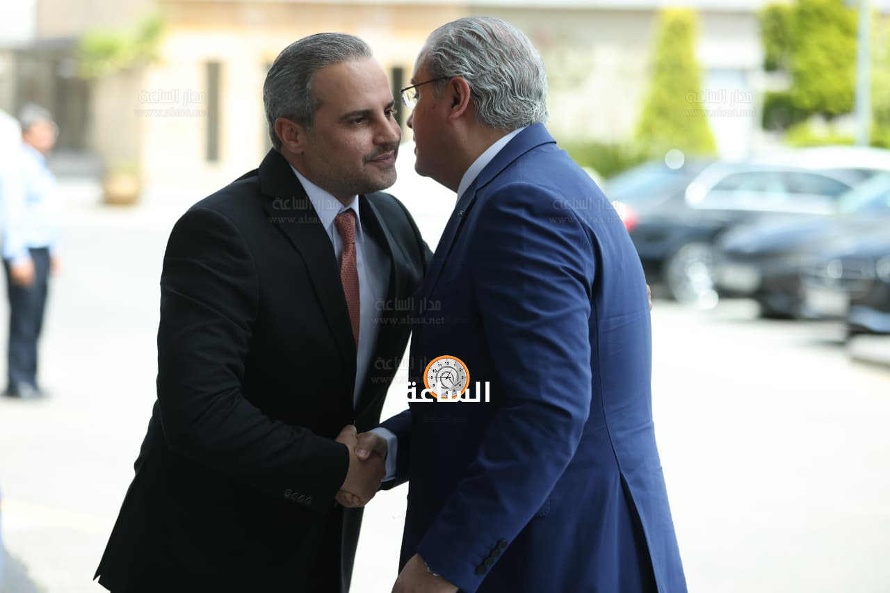 Madar Al-Saa Images 0.6231890648722109