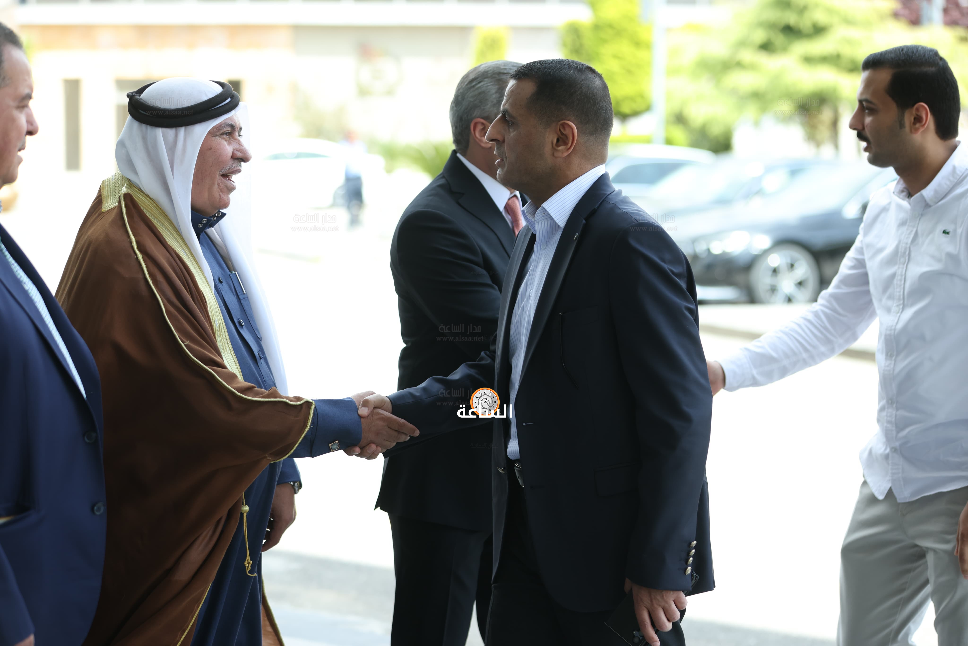 Madar Al-Saa Images 0.47680724459562795