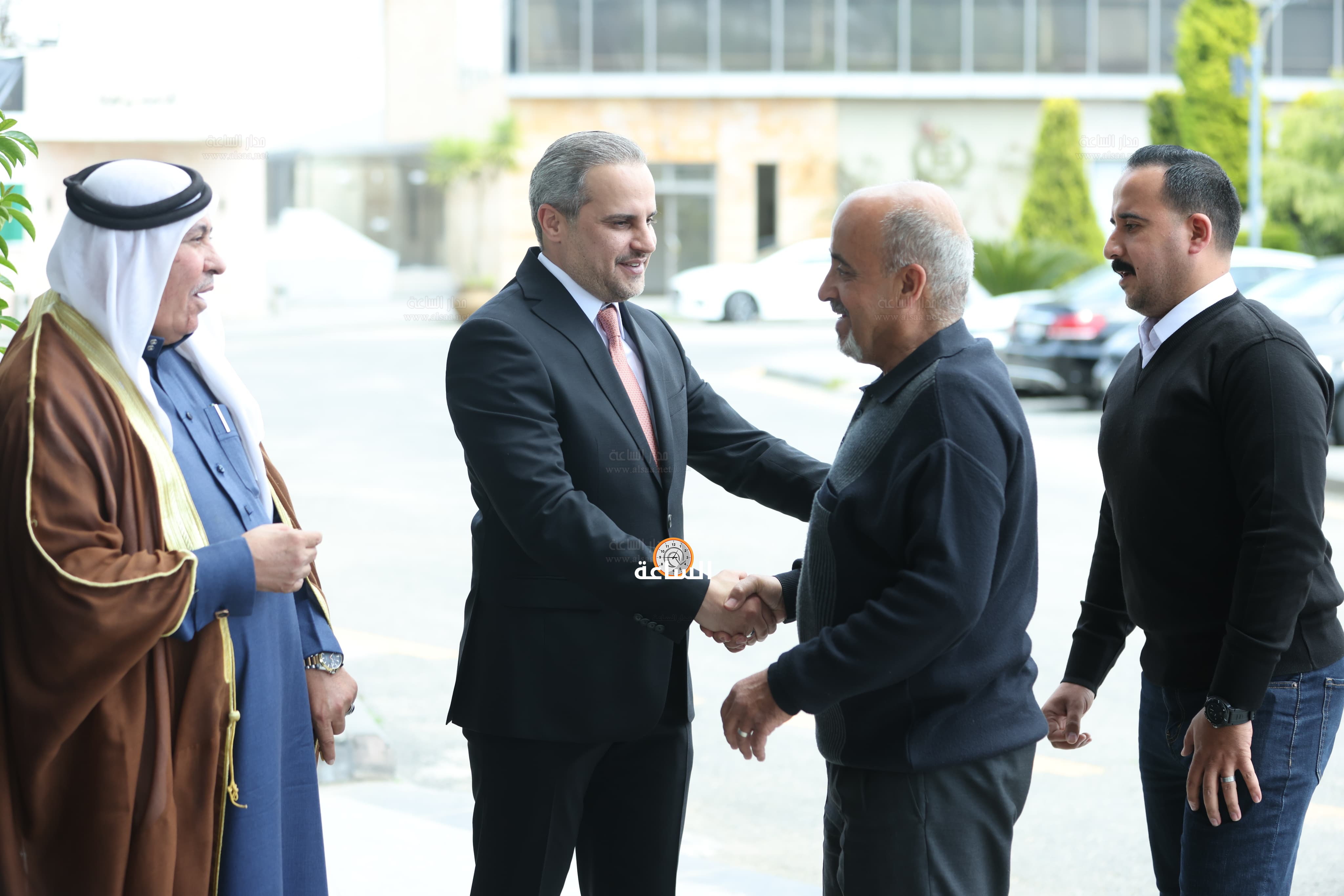 Madar Al-Saa Images 0.5456030533477416