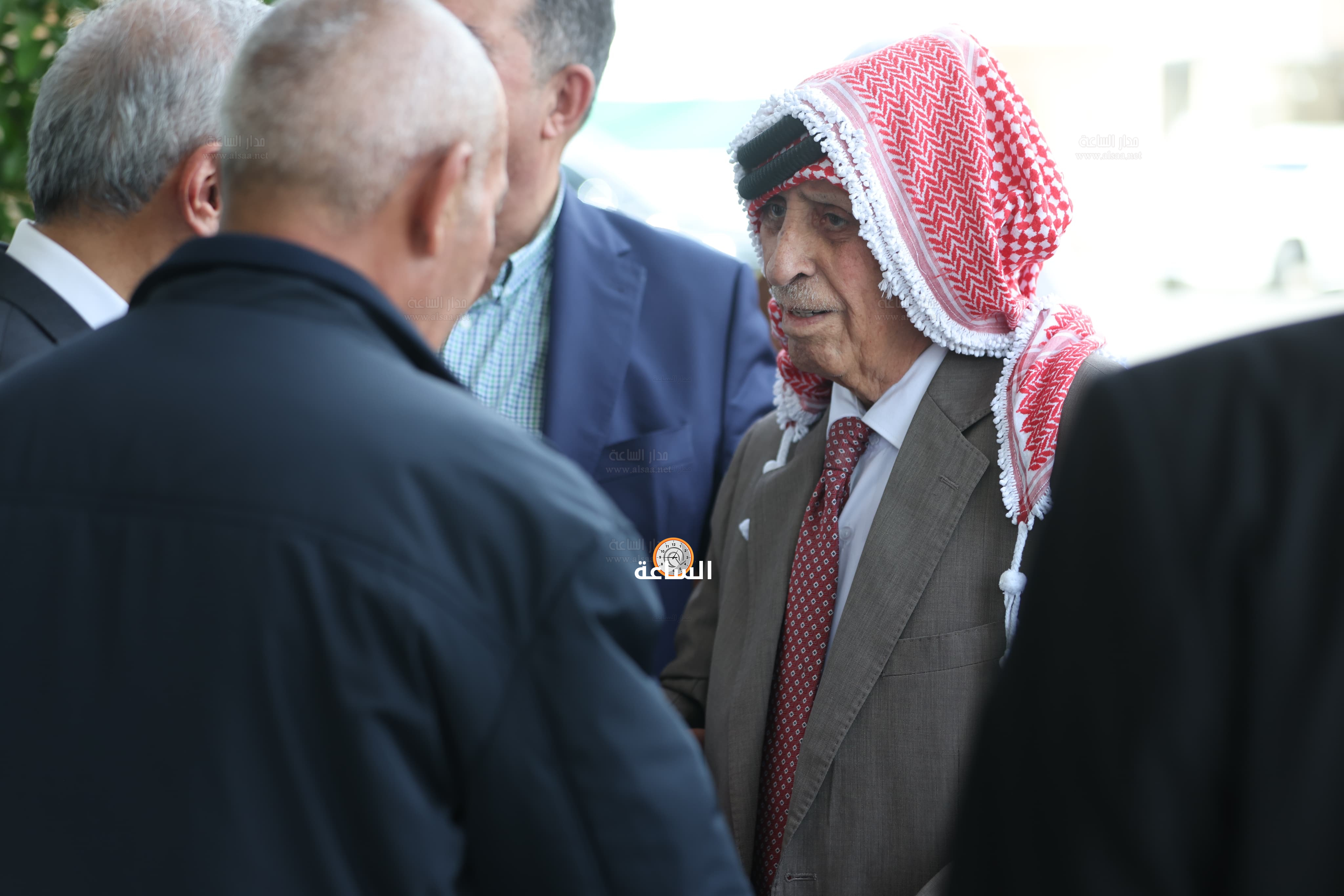 Madar Al-Saa Images 0.36029161788974495