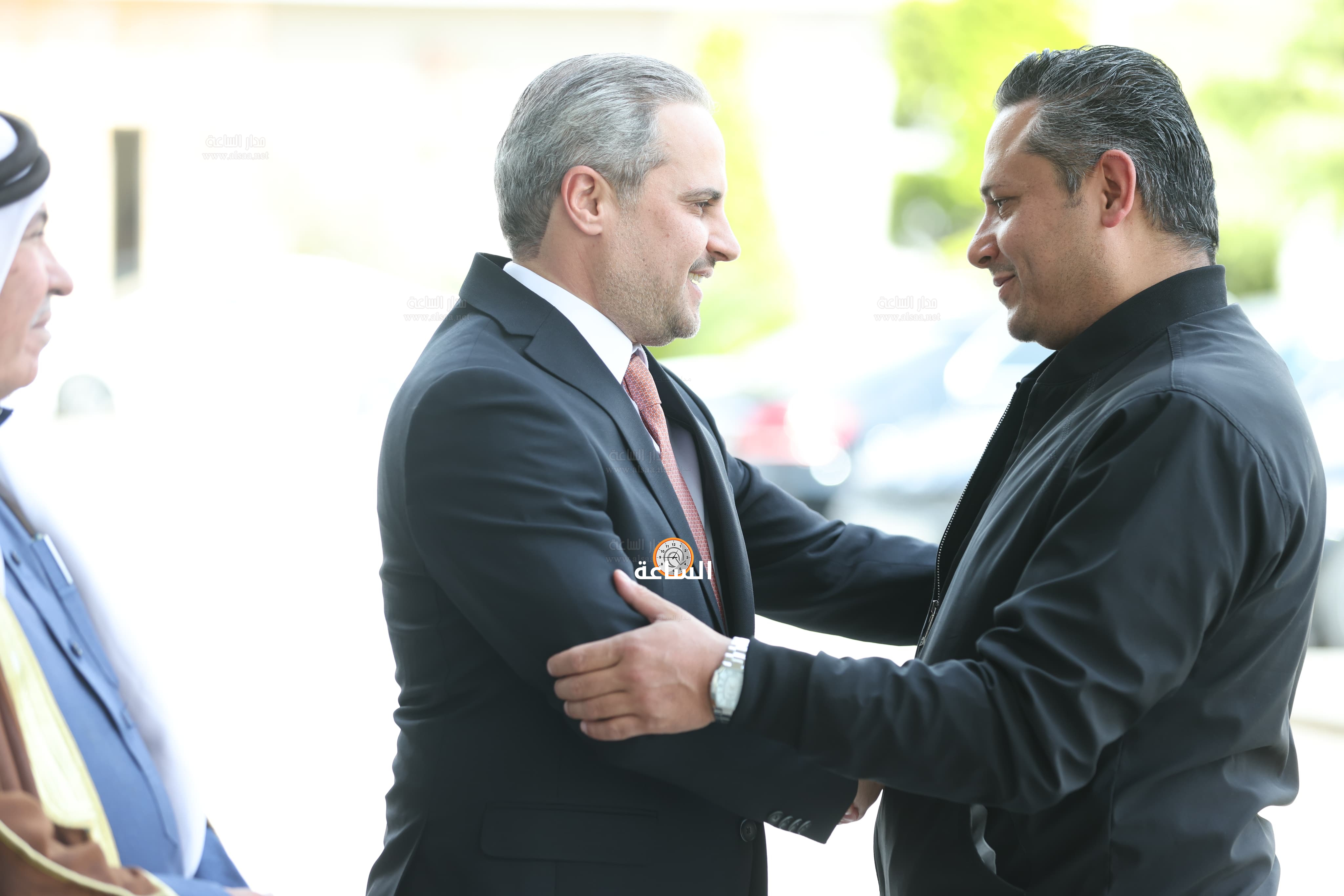 Madar Al-Saa Images 0.5963229449944384