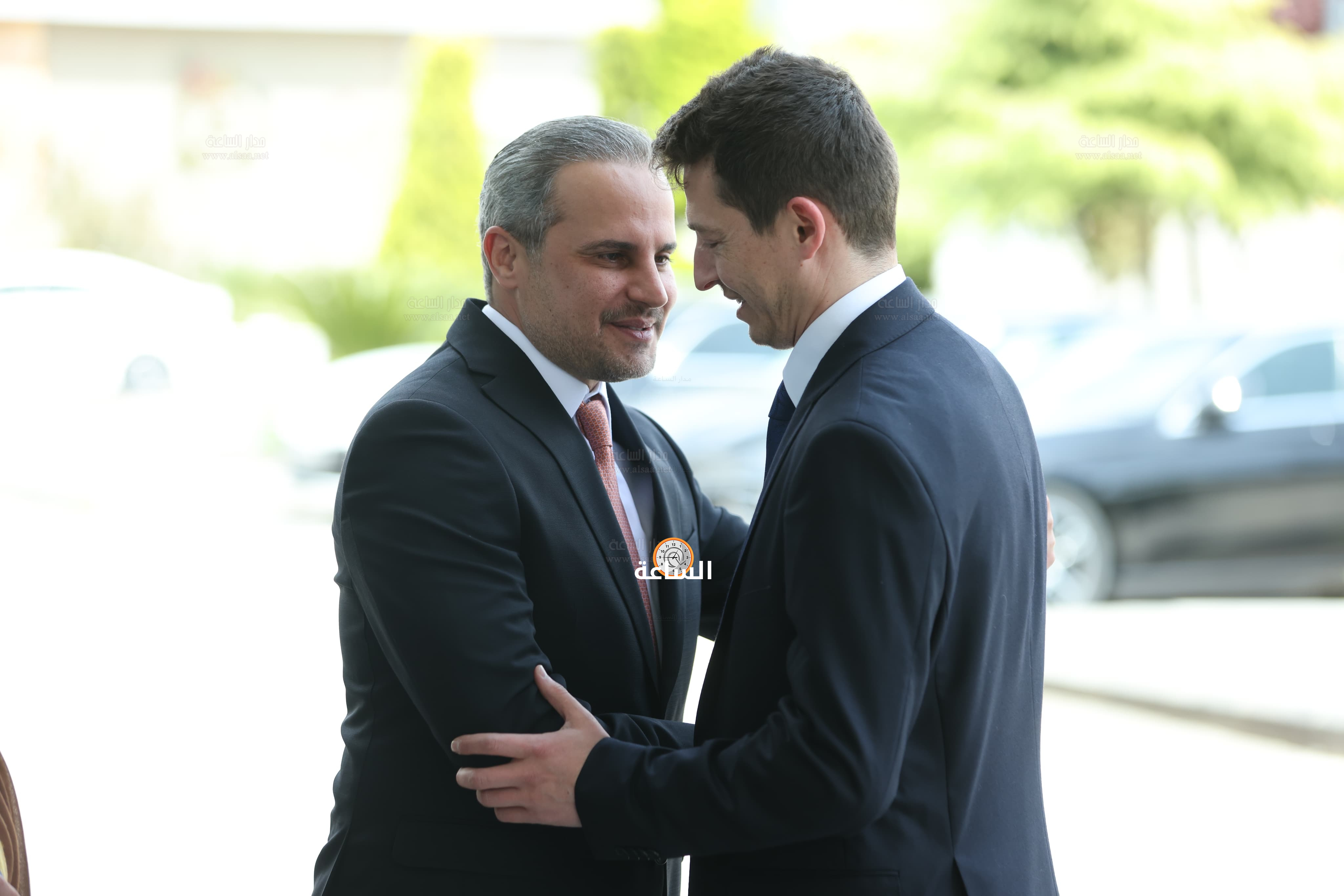 Madar Al-Saa Images 0.9802658558044475