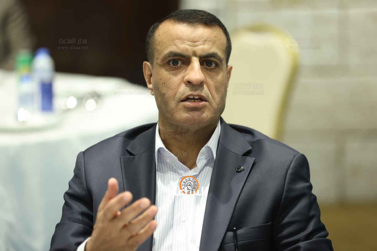 Madar Al-Saa Images 0.7660733358592039