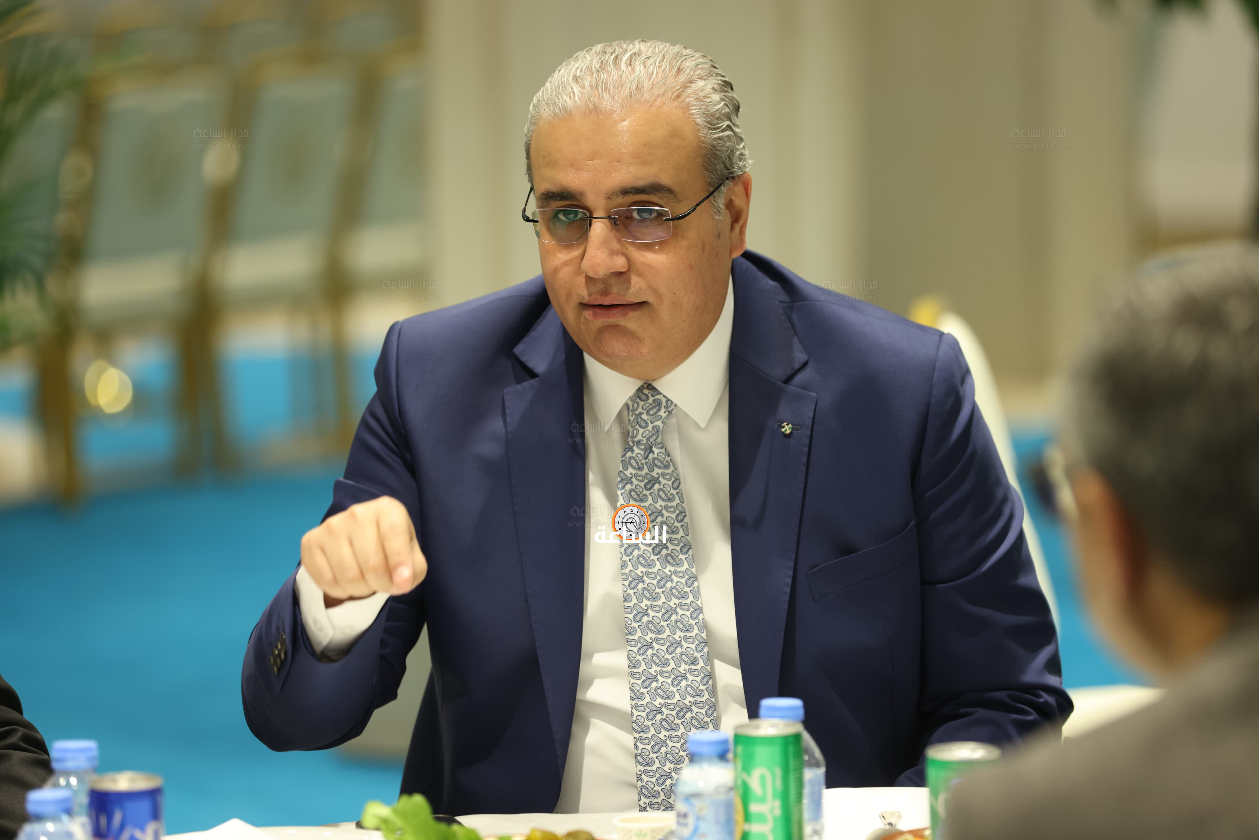 Madar Al-Saa Images 0.6717667475543393