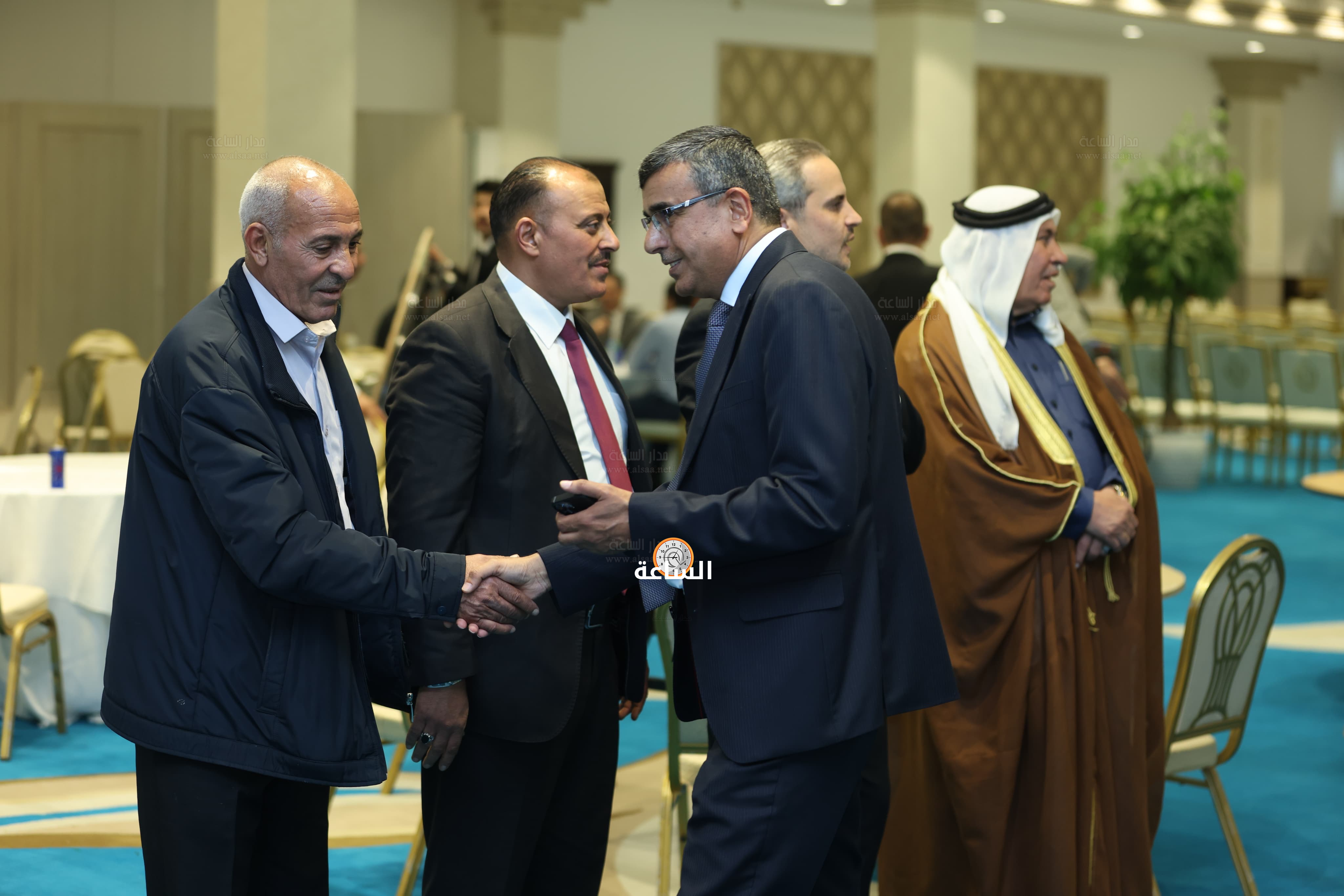 Madar Al-Saa Images 0.1712090915049811